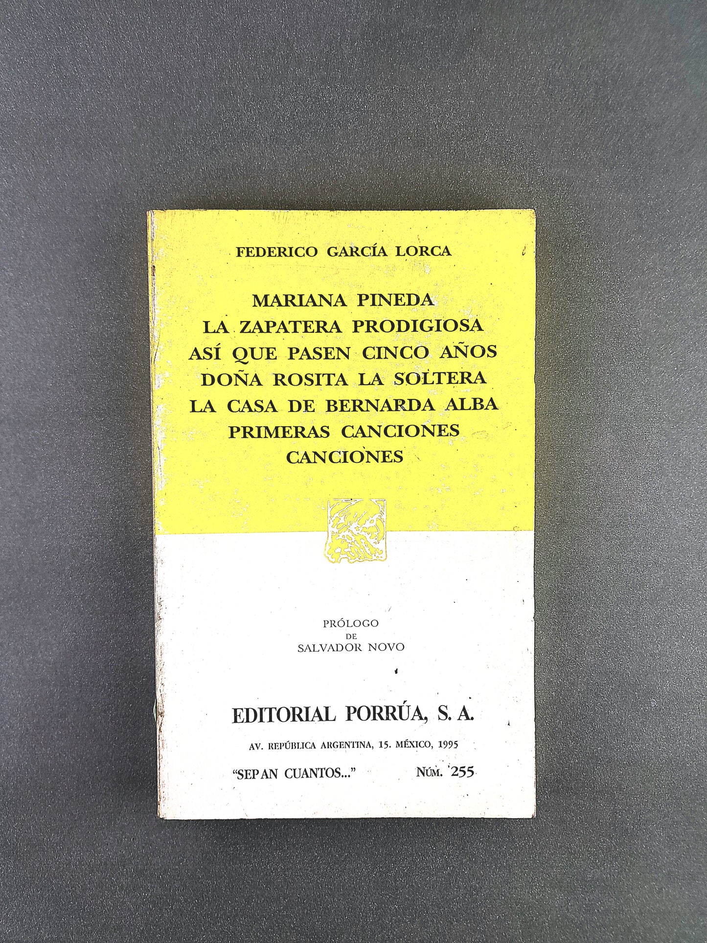 Mariana Pineda, La Zapatera Prodigiosa, Así que pasen cinco años, Doña Rosita la soltera, La casa de Bernarda Alba Primeras Canciones, Canciones