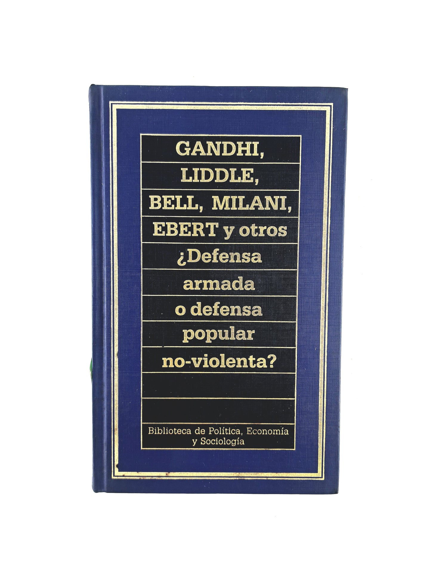 ¿Defensa Armada o defensa popular no-violenta?