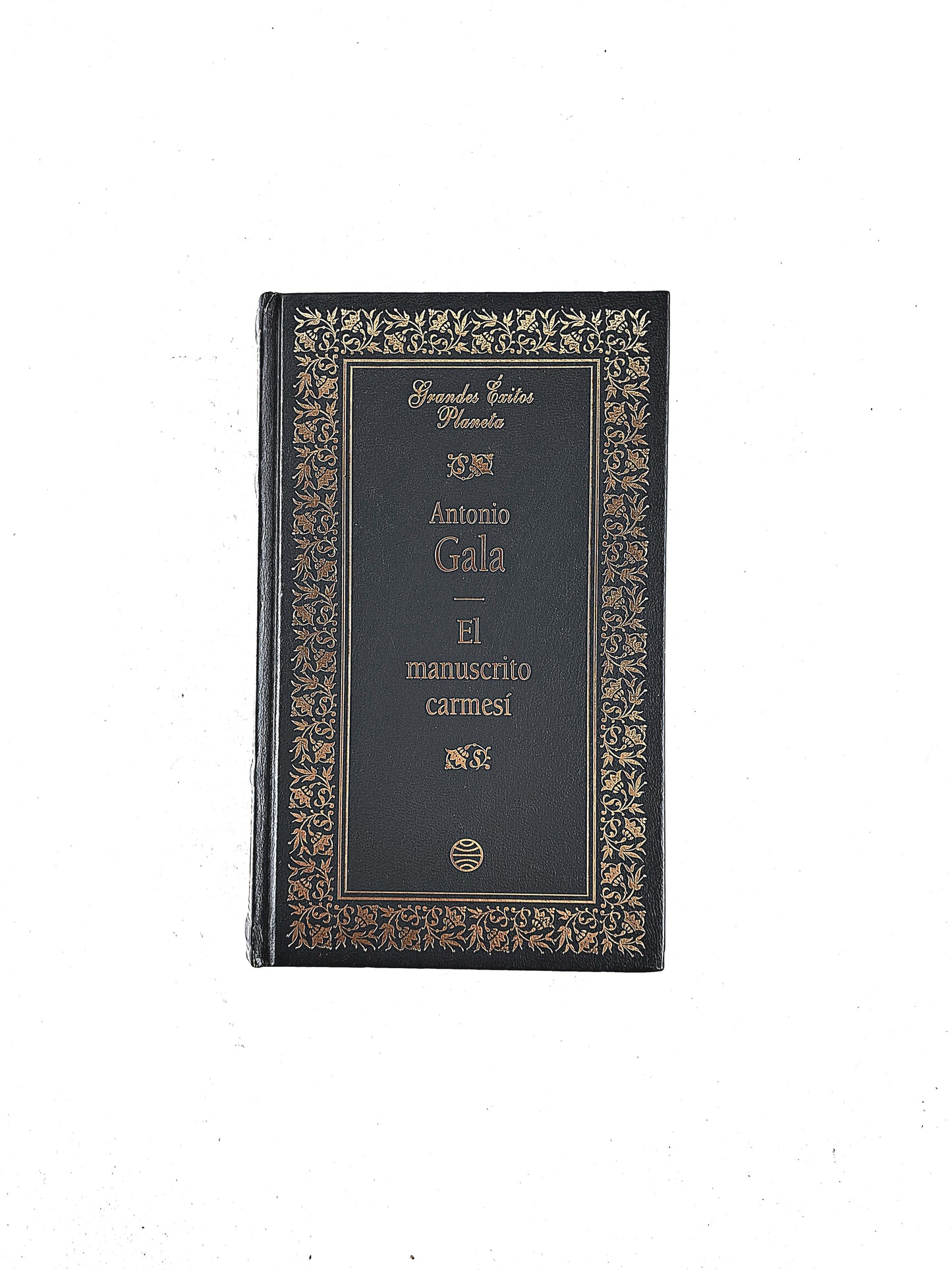 El manuscrito carmesí