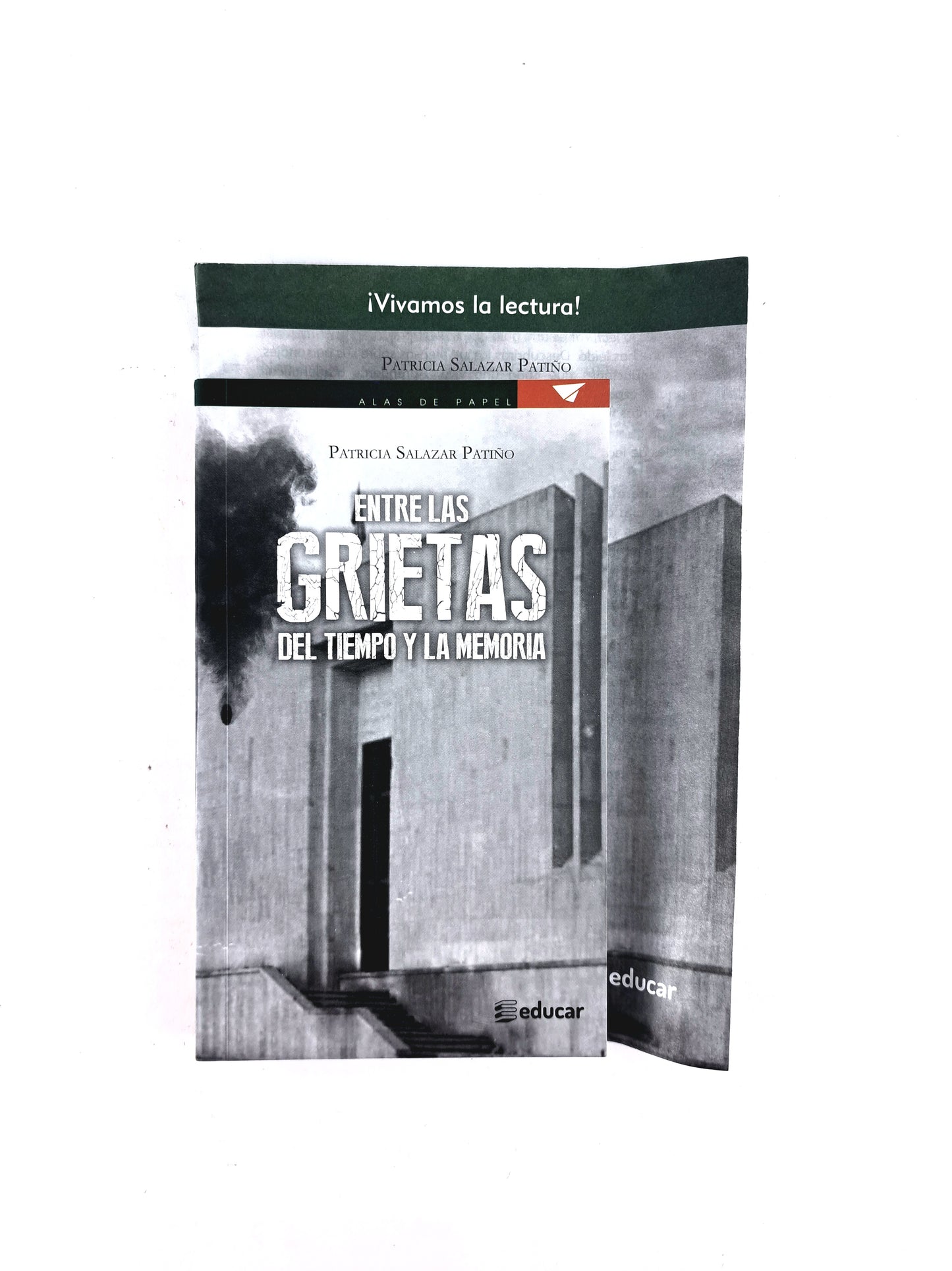 Entre las grietas del tiempo y la memoria kit by Patricia Salazar Patiño