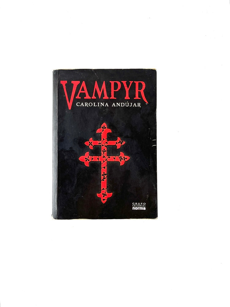 Vampyr by Carolina Andújar