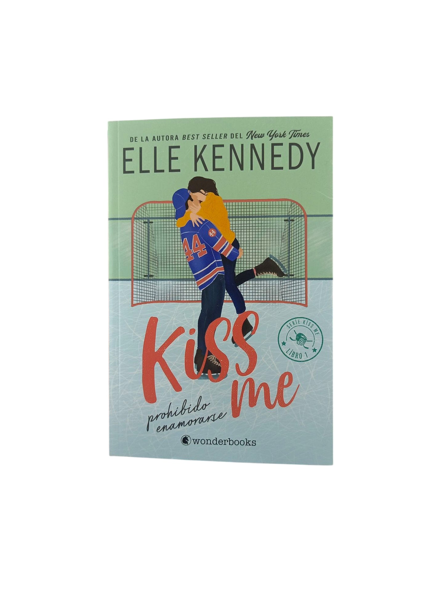 prohibido enamorarse kissme 1 by Elle Kennedy