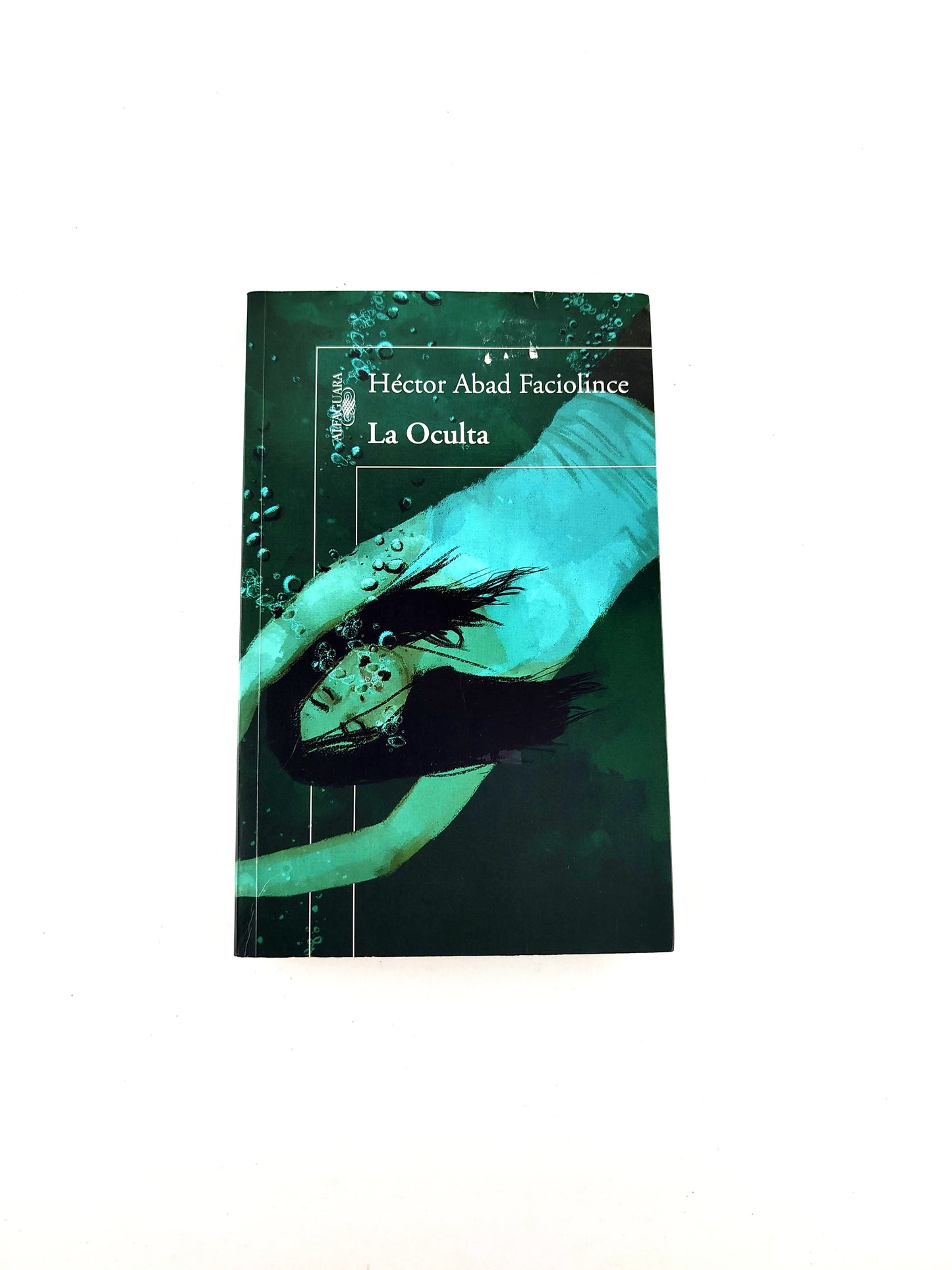 La oculta