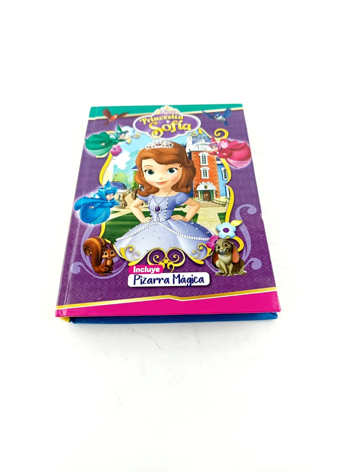 Princesita Sofía contiene 5 rompecabezas con tus personajes favoritos