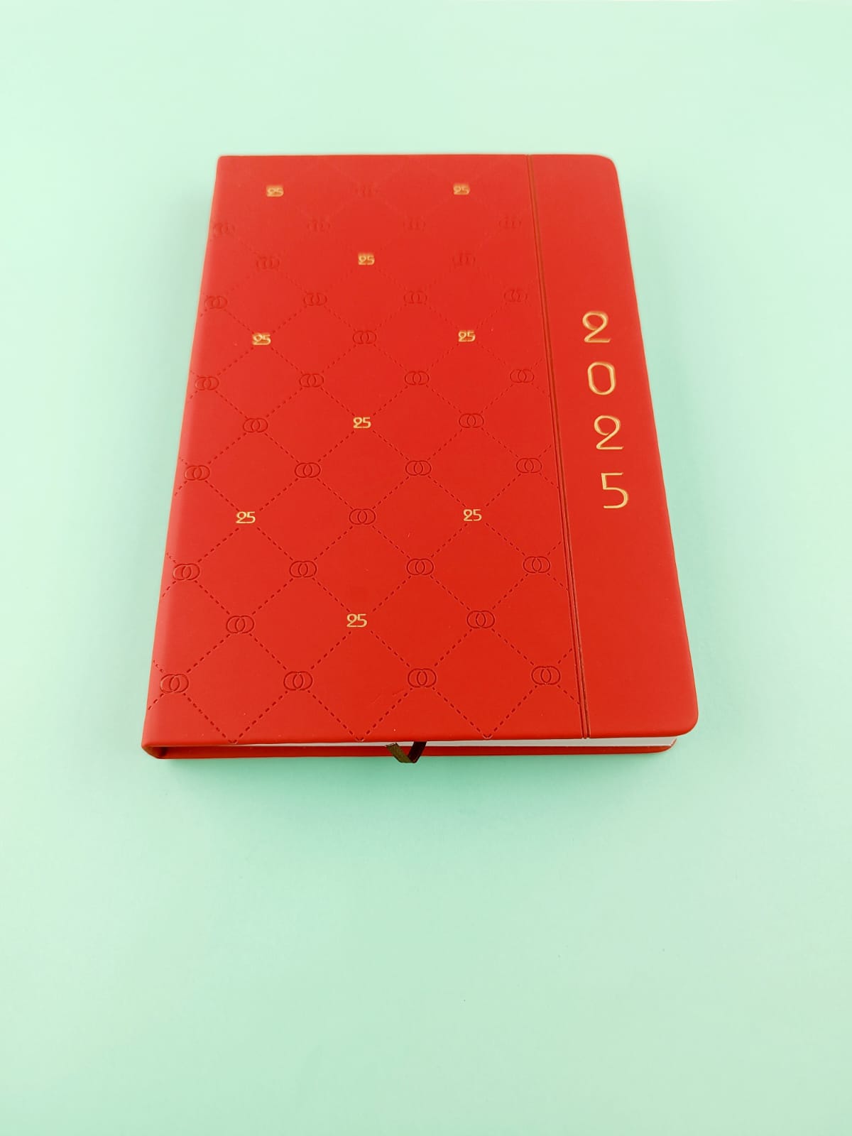Agenda ejecutiva 2025 grabado - rojo