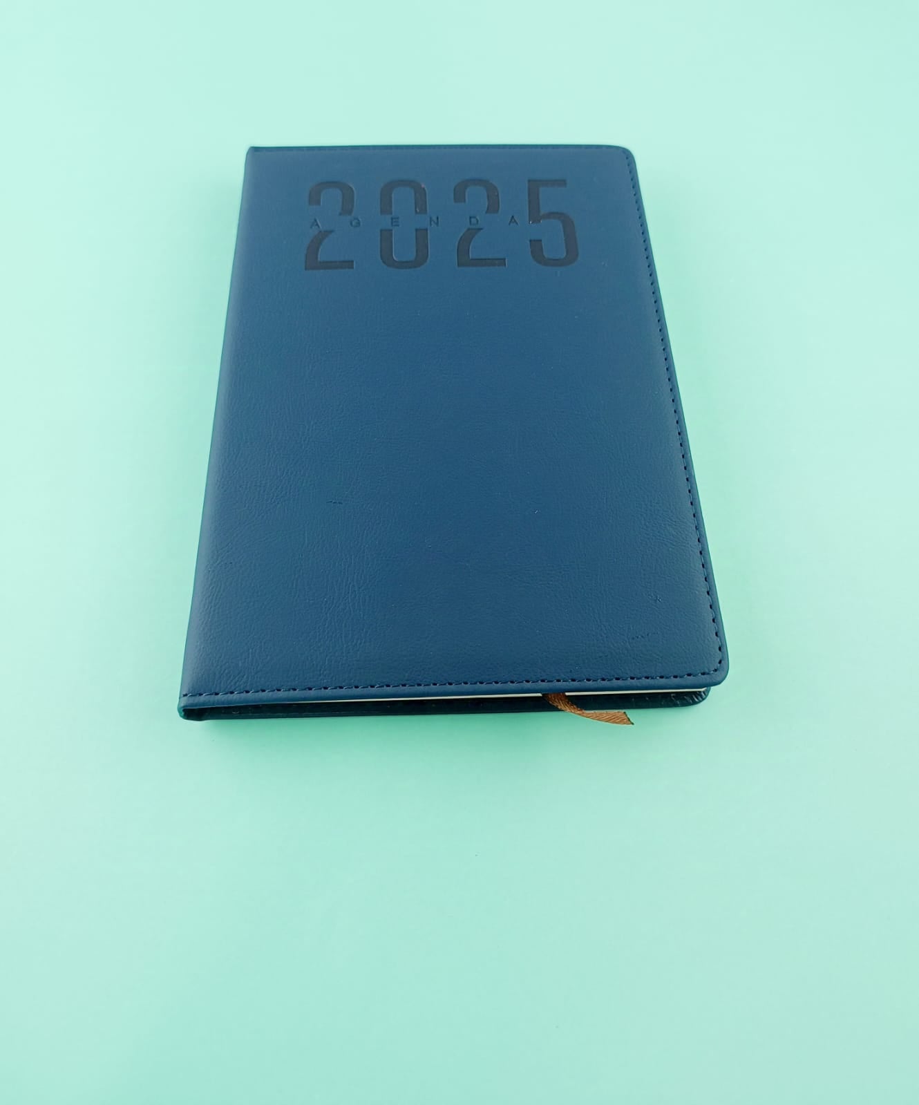 Agenda ejecutiva 2025 corrugado - azul rey