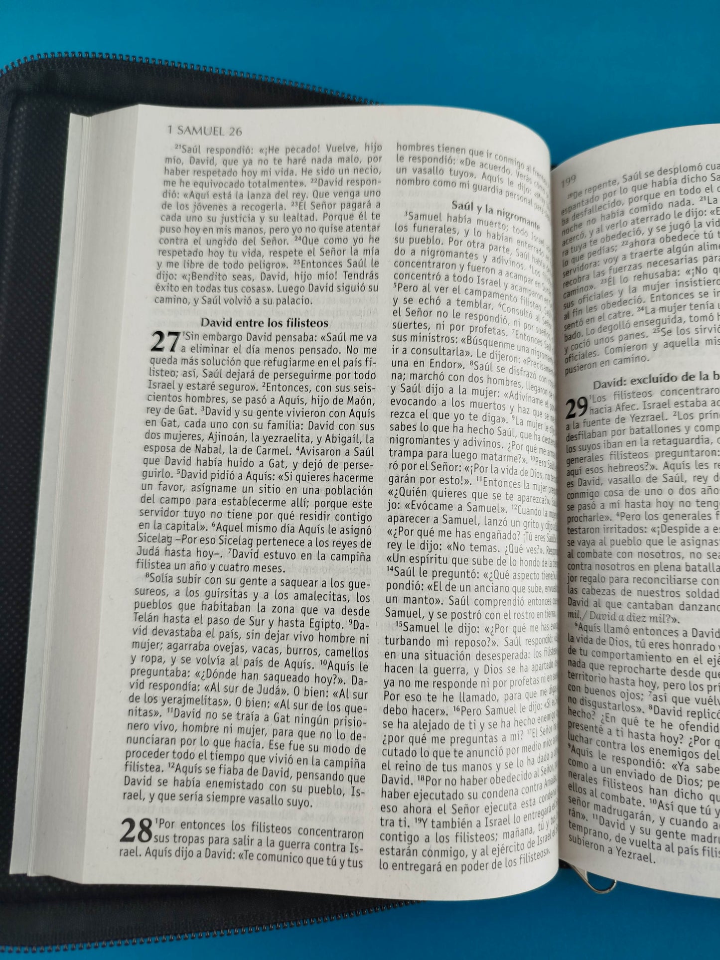 Biblia de nuestro pueblo rústica con forro café