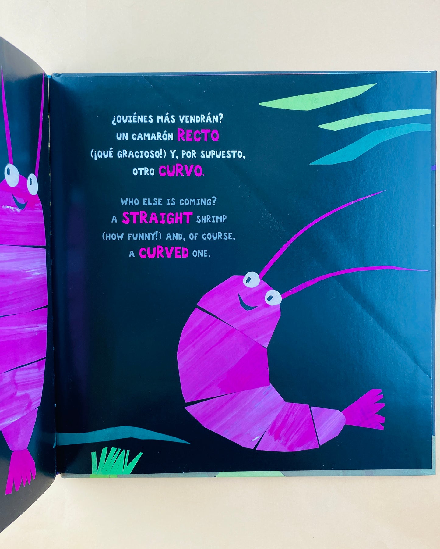 El pequeño pez blanco organiza una fiesta