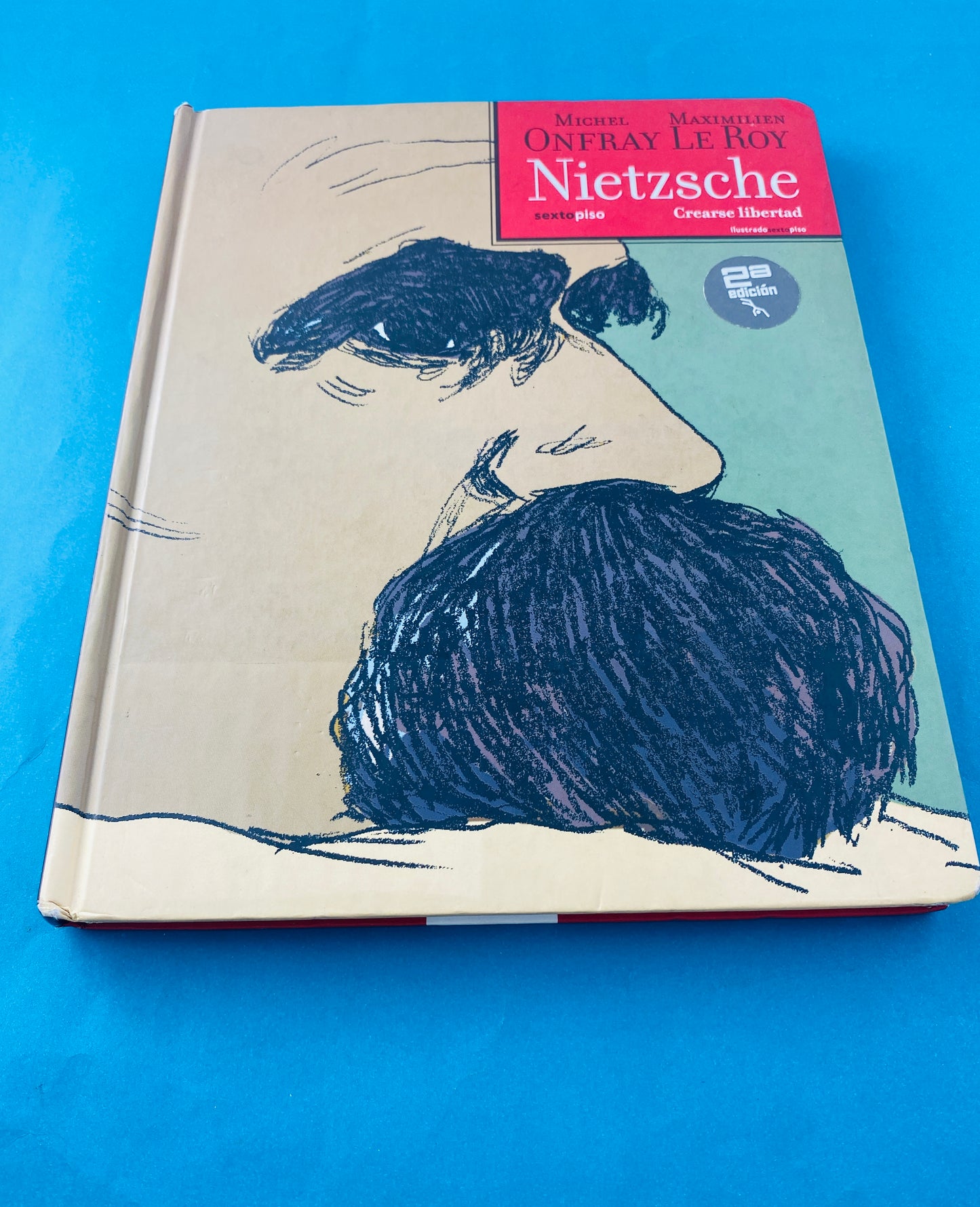 Nietzsche cómics tapa dura