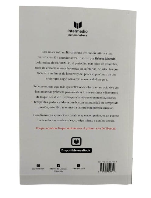 ¿Cómo se llama eso que sientes? by Rebeca Macedo