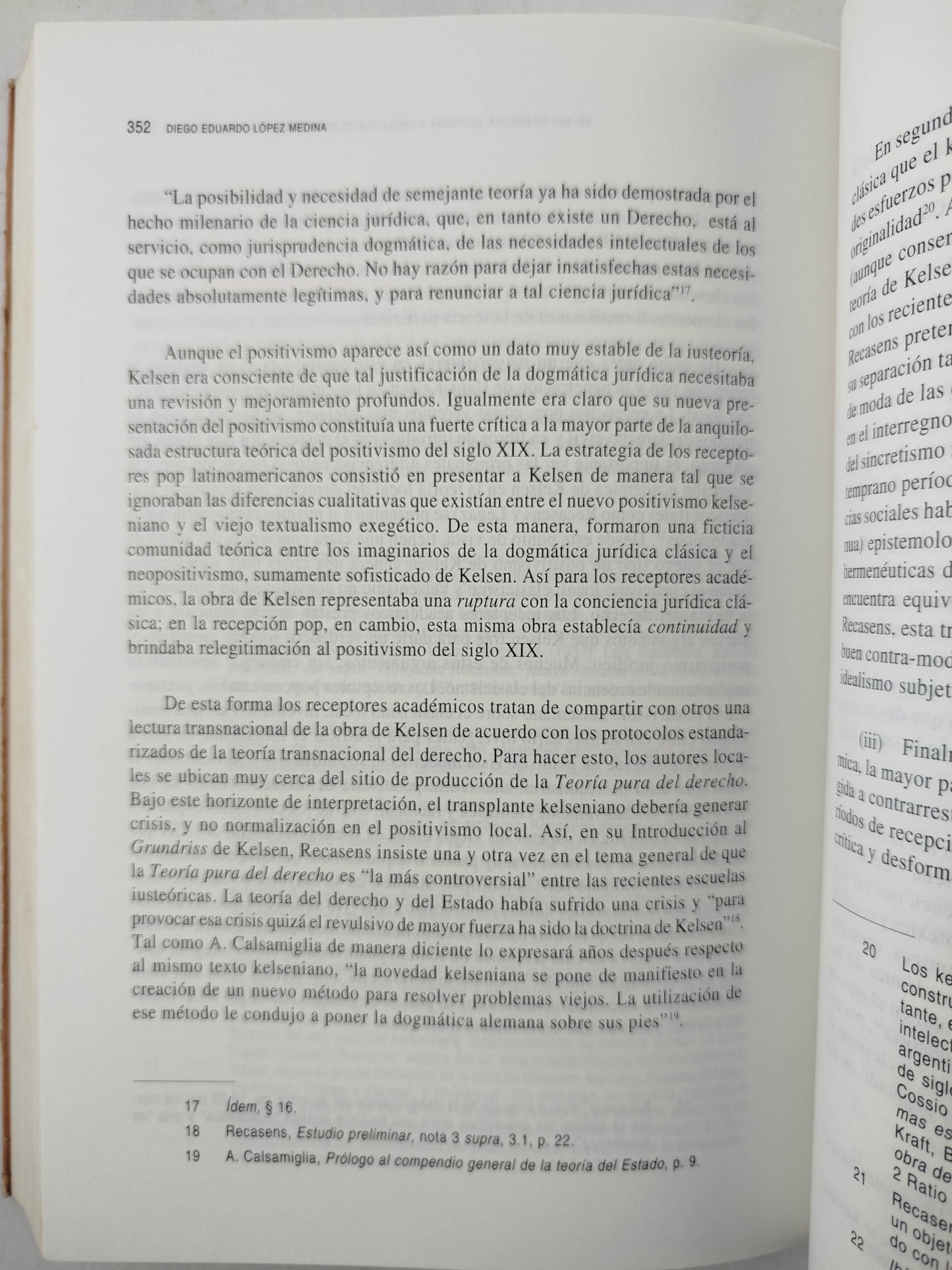 Teoría Impura del derecho la transformación de la cultura jurídica latinoamericana by Diego Eduardo López Medina
