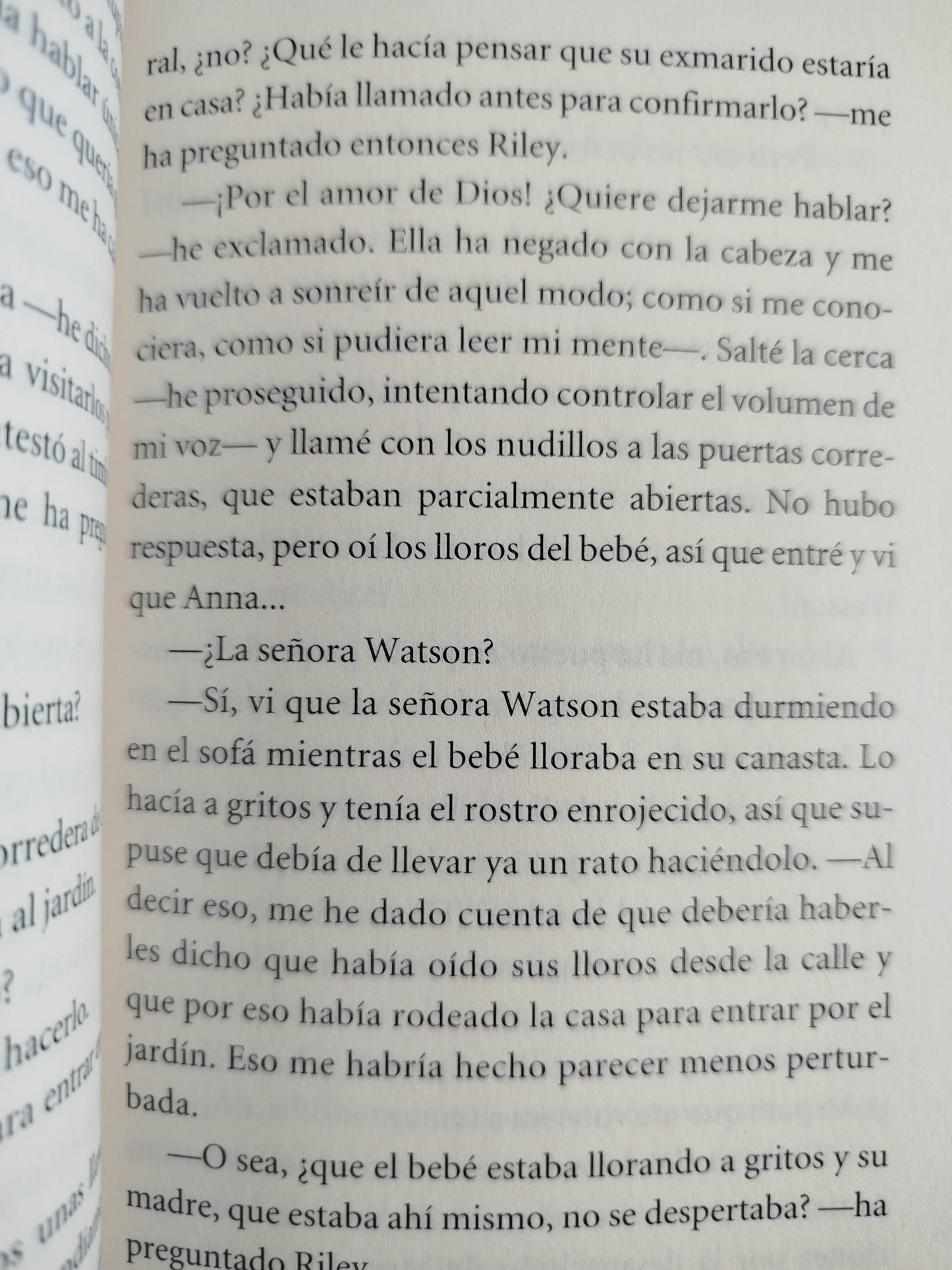 La chica del tren by PAULA HAWKINS