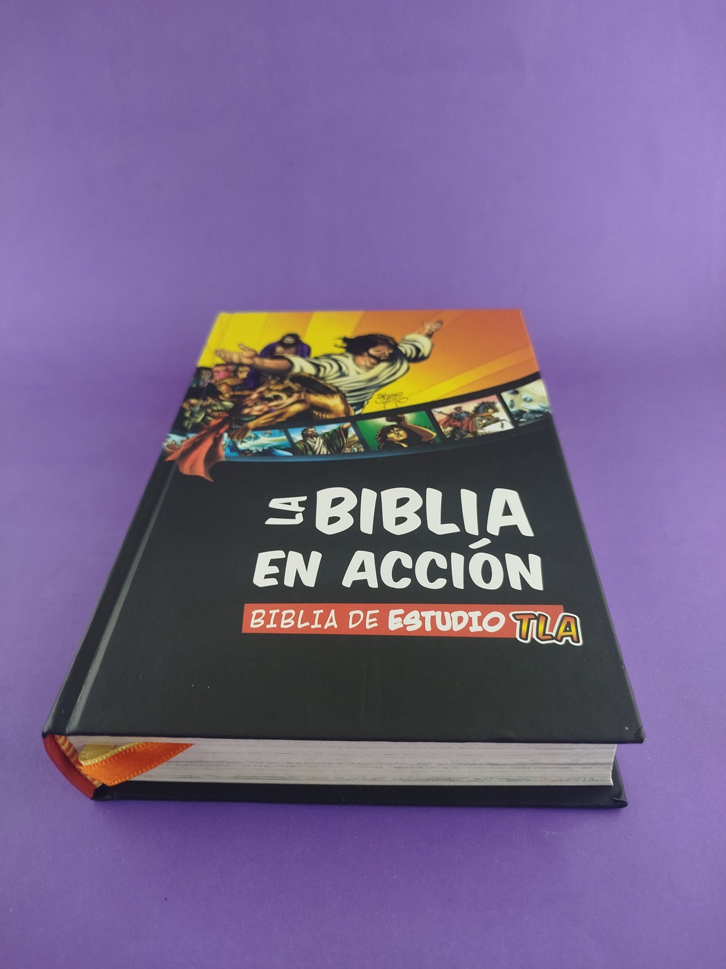 Biblia de estudio TLA en acción by Traducción en lenguaje actual