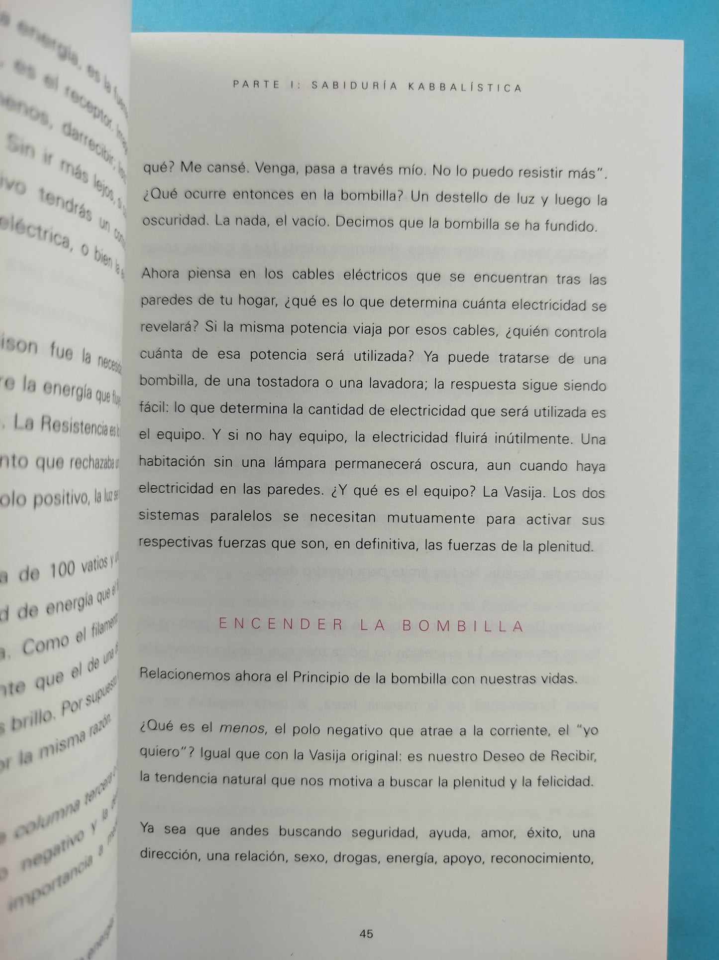 Dios usa lápiz labial by Karen Berg