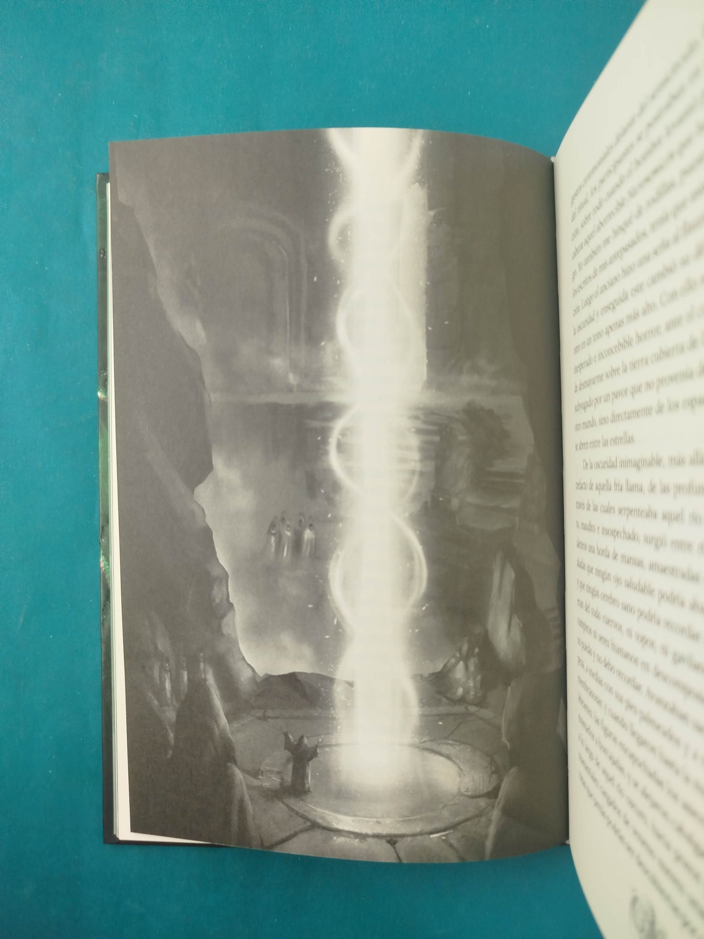 Necronomicón Relatos Imprescindibles