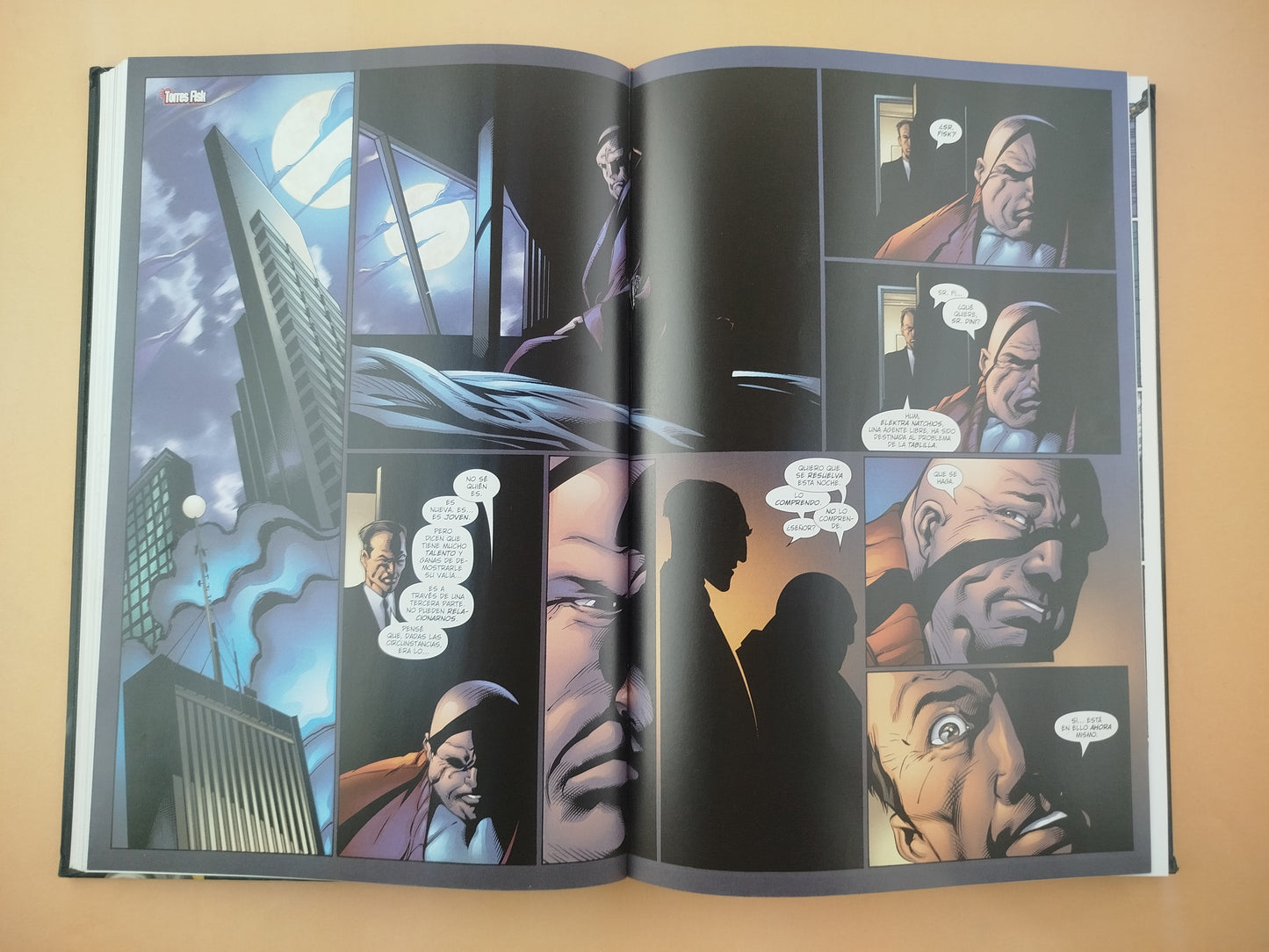Ultimate Spiderman Integral 06 Gatas y Reyes