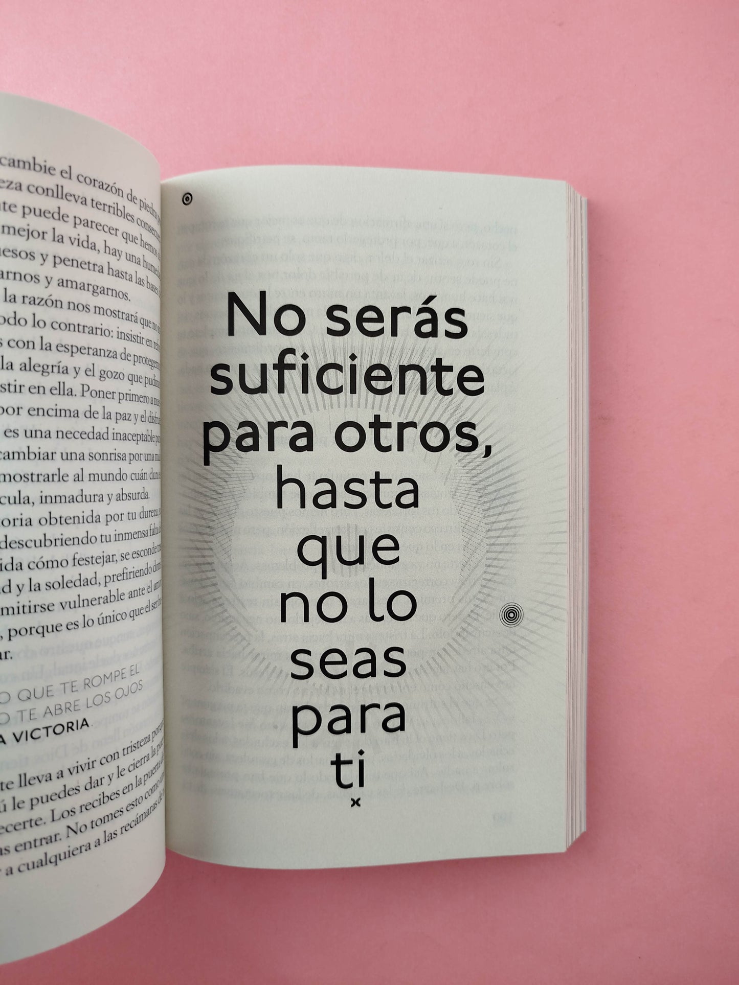 Ruge o espera a ser devorado