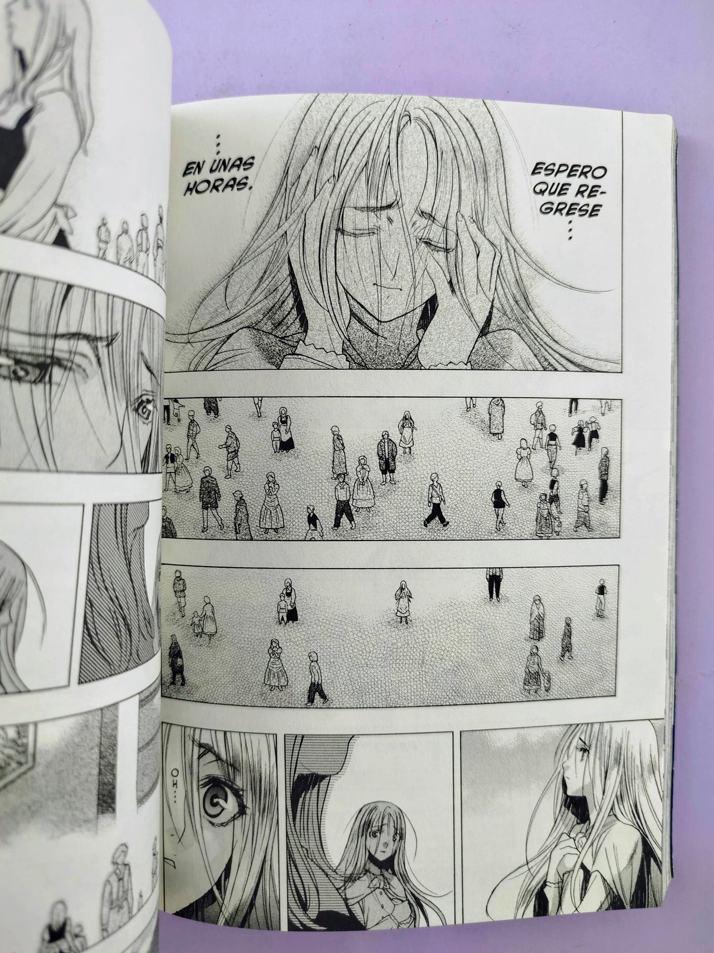 Ataque de los titanes before the fall N.2 by Hajime Isayama