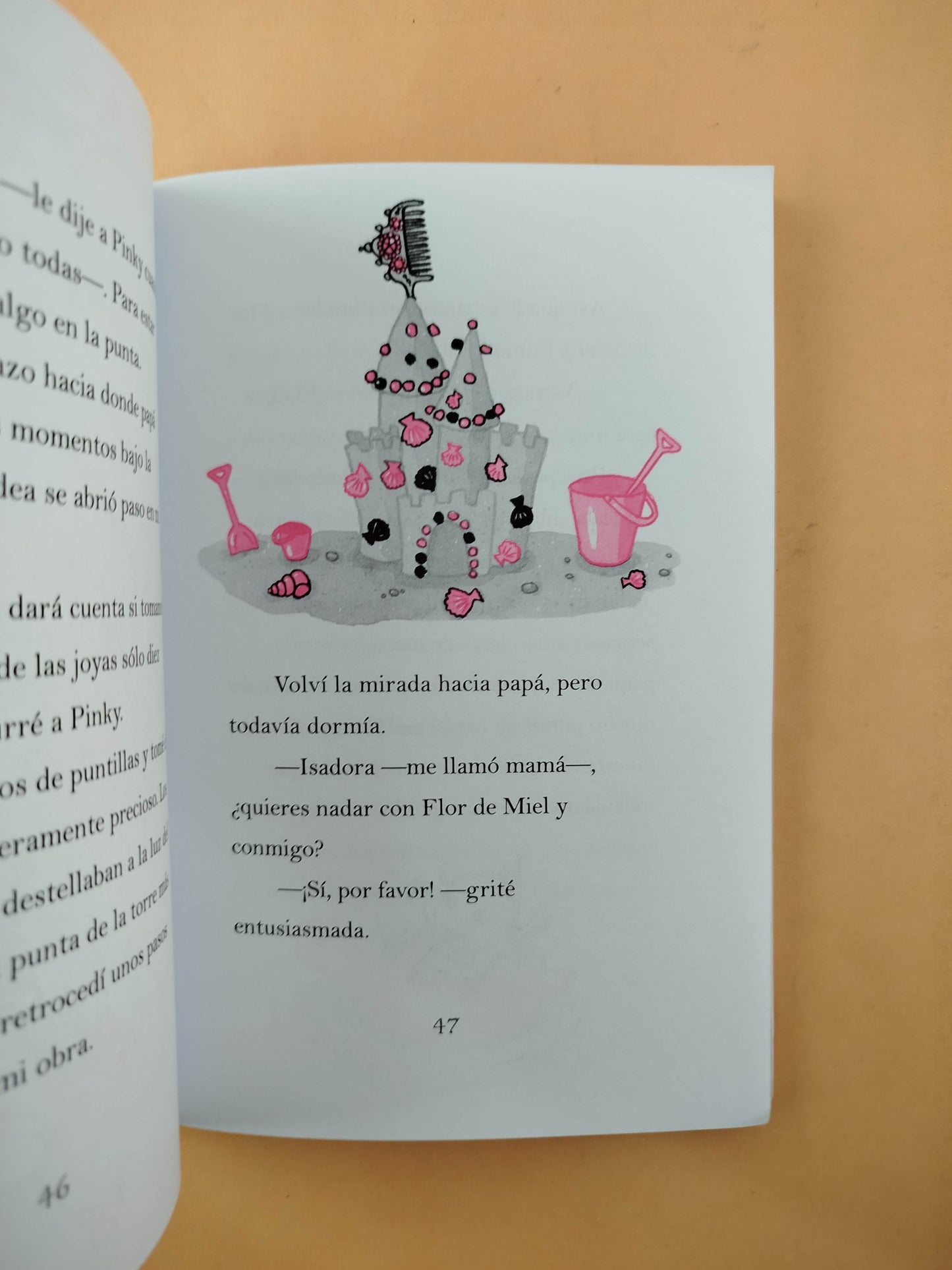 Isadora Moon va de campanento by Harriet Muncaster