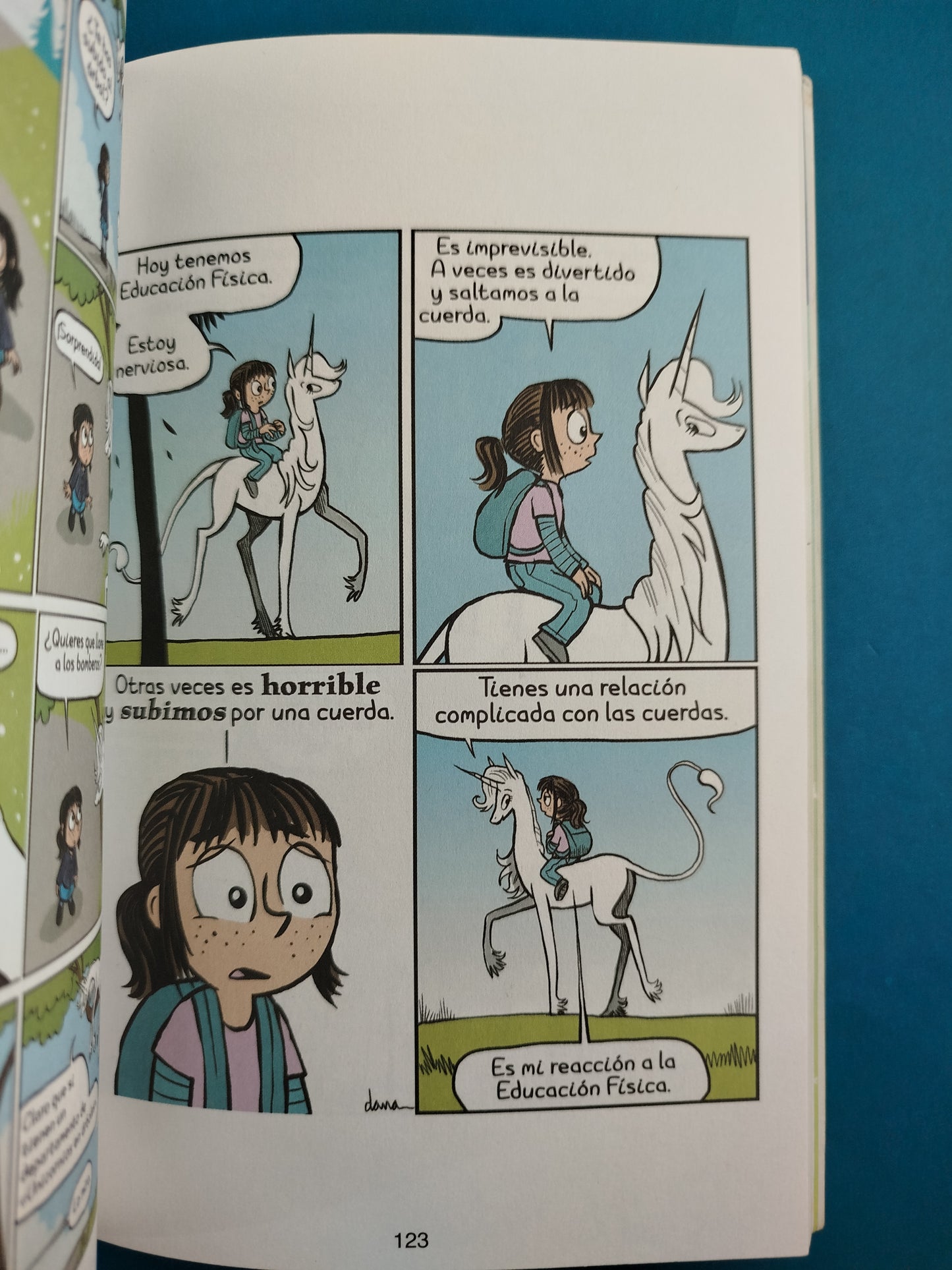 Cloe y su unicornio unicornios contra goblins