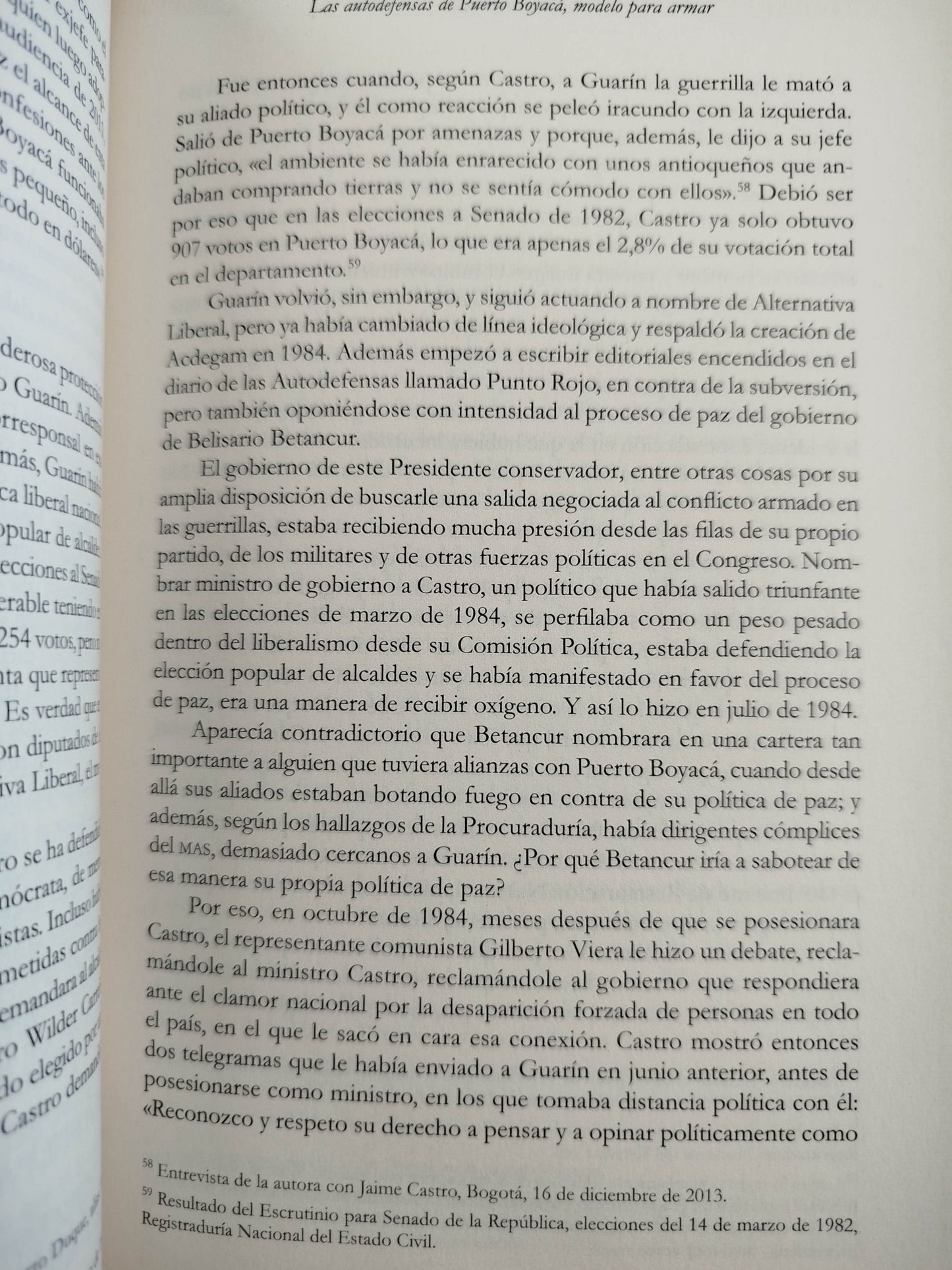 Guerras Recicladas by María Teresa Ronderos