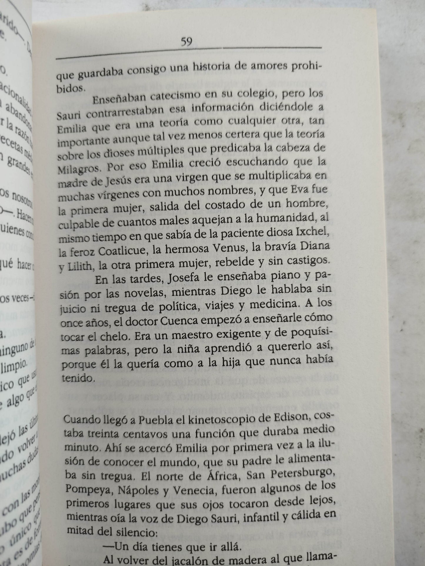 Mal de amores by Ángeles Mastretta