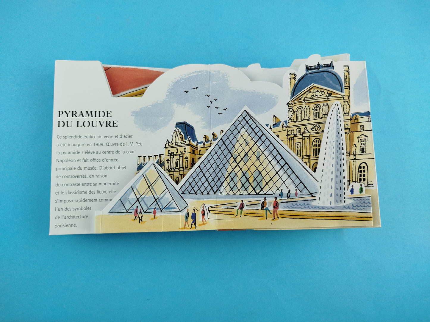 Le Louvre: Petit pop-up panoramique
