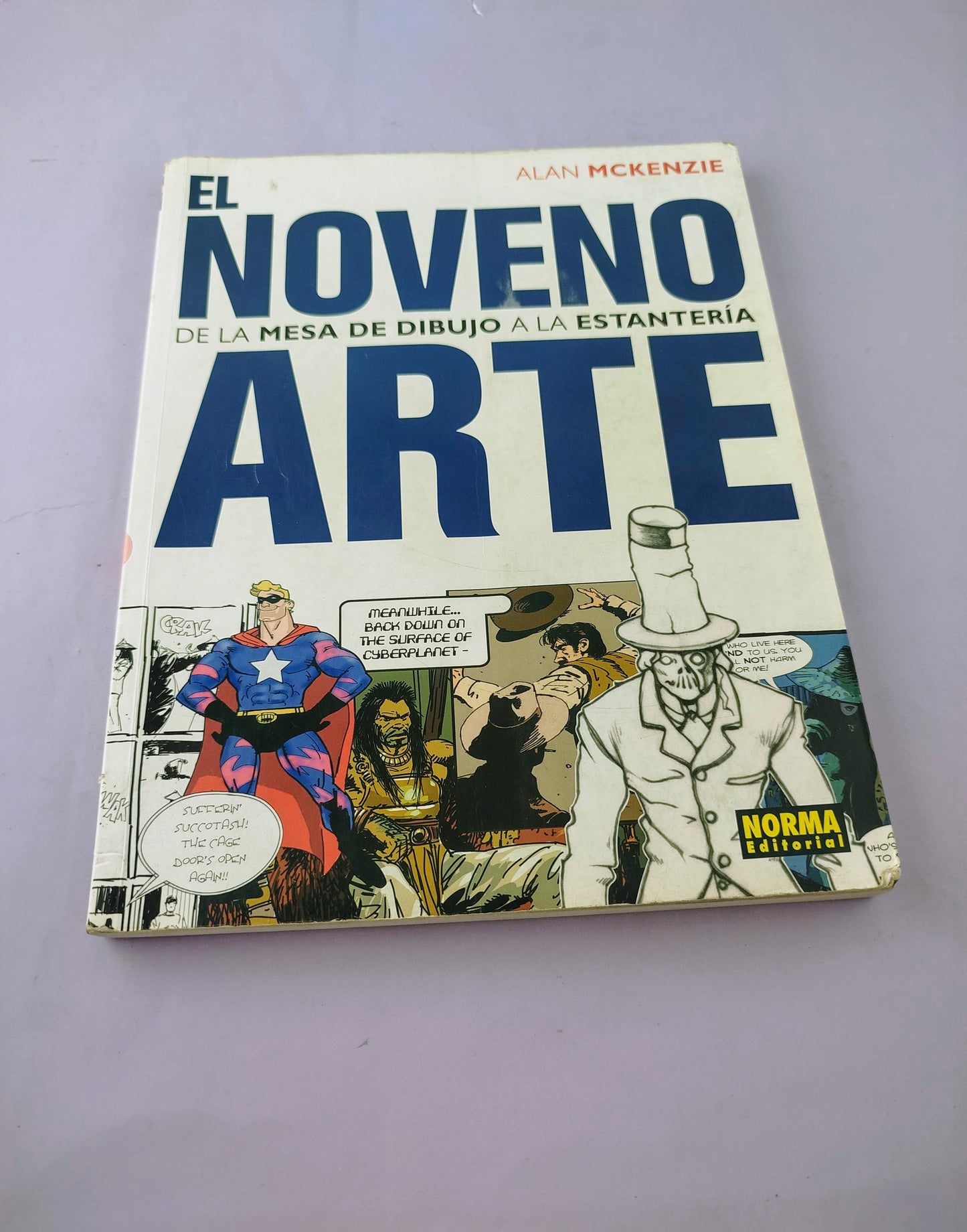 El noveno arte de la mesa de dibujo a la estanteria