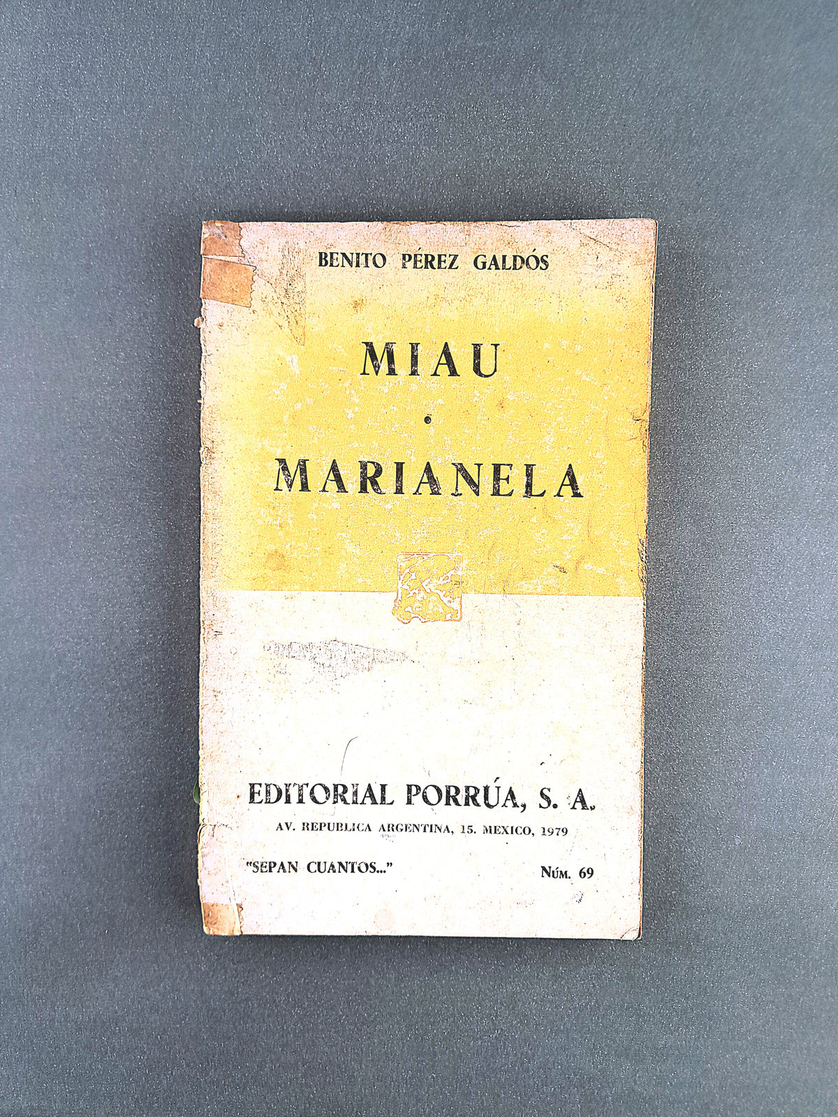 Miau - Marieanela by Benito Pérez Galdós
