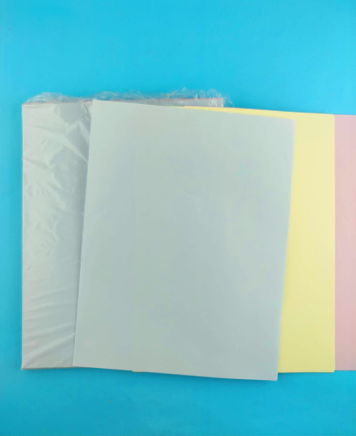 Papel bond tonos carta x100 hojas by Varios