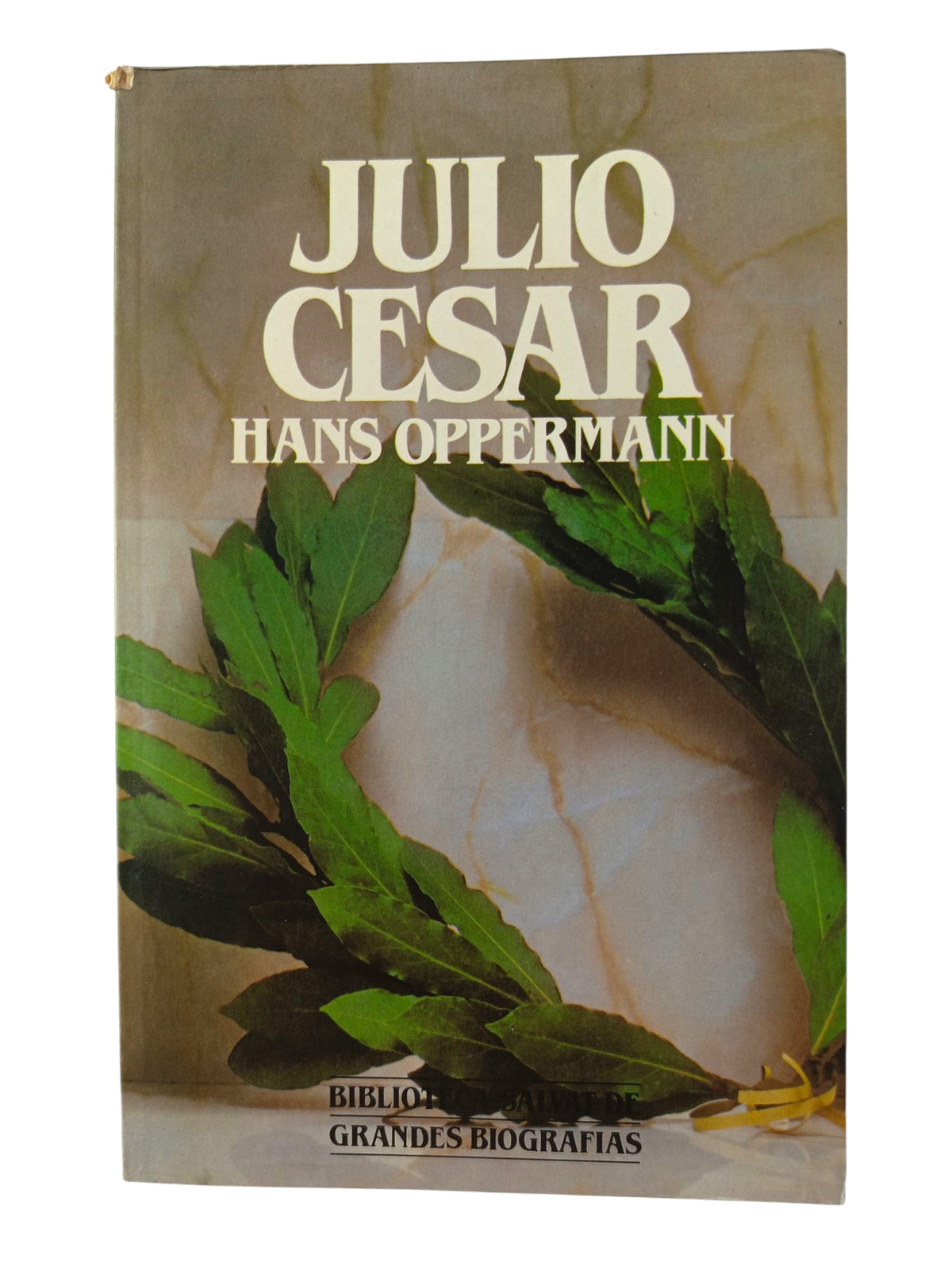 Julio César by Hans Oppermann