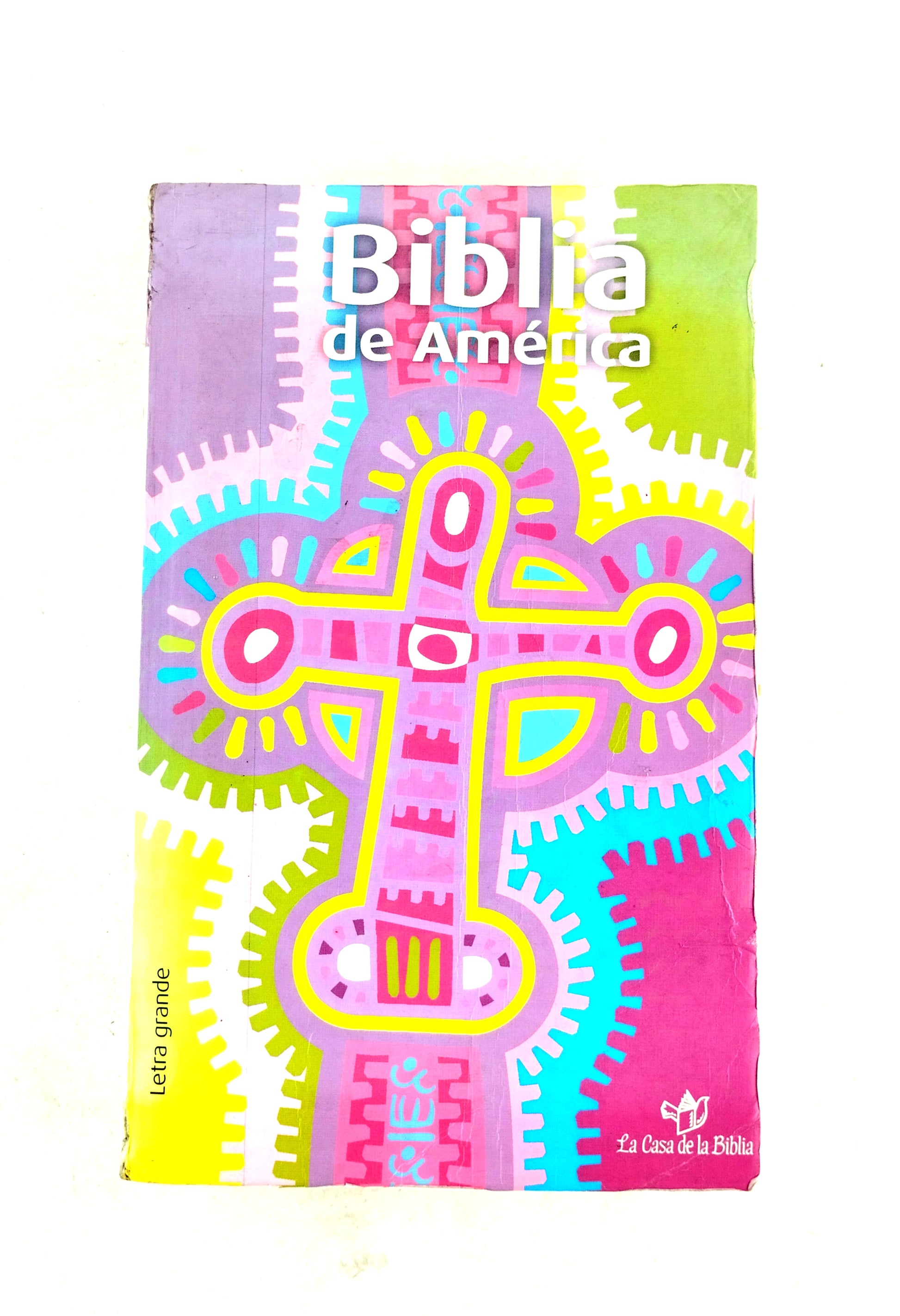 Biblia de américa letra grande by Varios