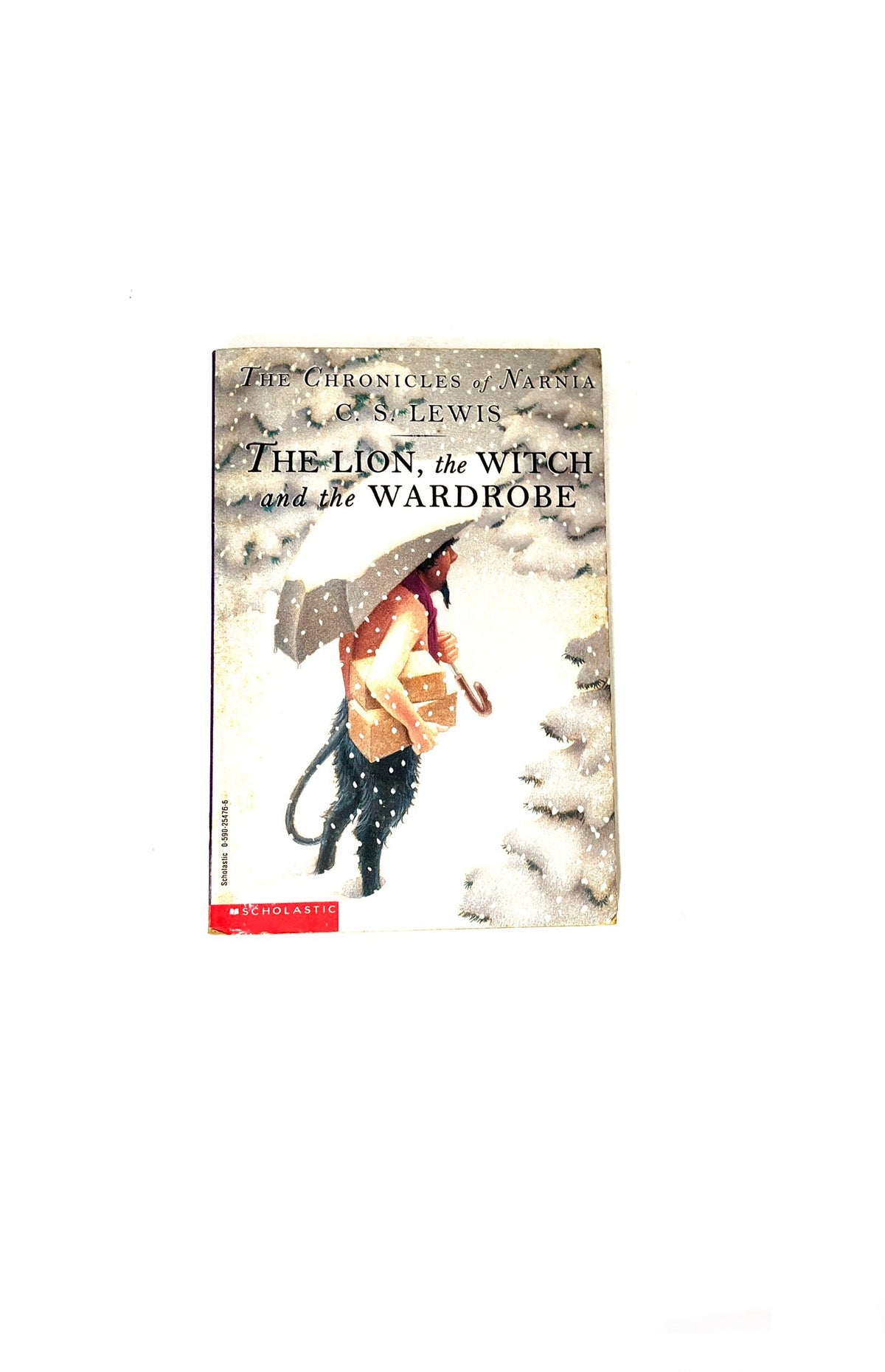 The chronicles of Narnia the lion, the witch and the wardrobe by C.S Lewis