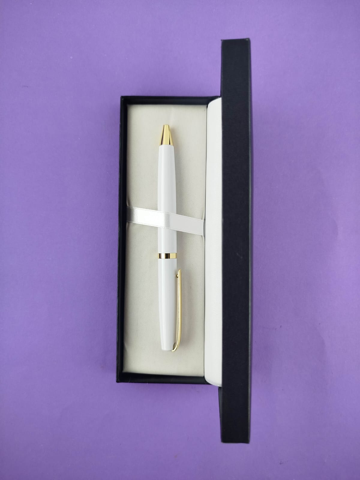 Lapicero Zeul blanco by Varios