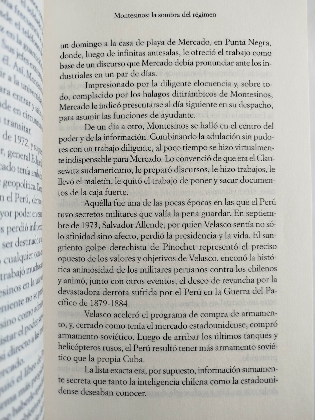 Un mundo muy raro by Carlos Monsiváis