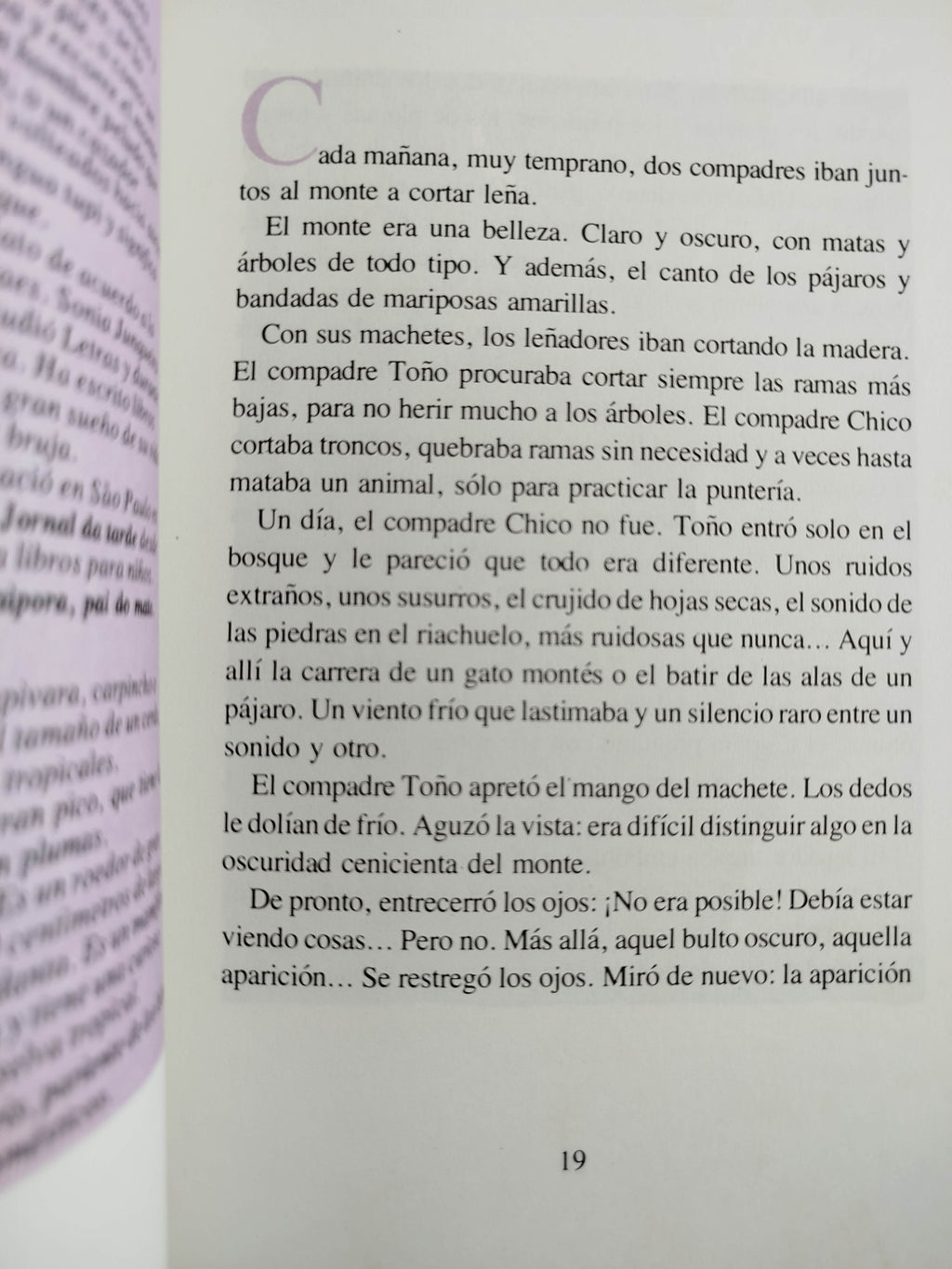 Cuentos de espantos y aparecidos by Varios