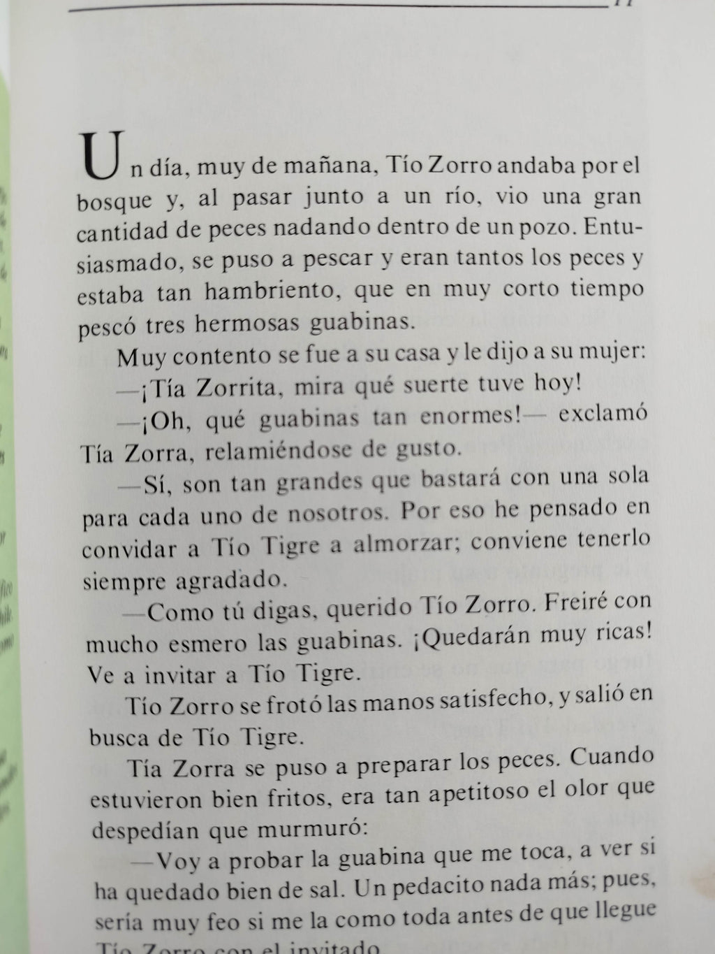 Cuentos de enredos y travesuras by Varios
