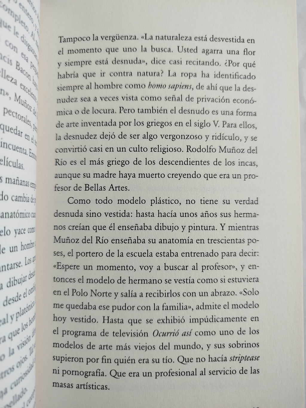 Mariposas y murciélagos by Julio Villanueva Chang