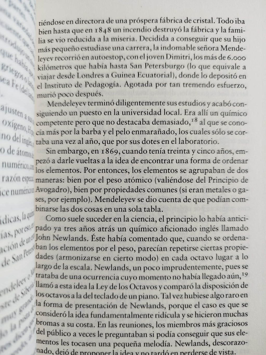 Una breve historia de casi todo by Bill Bryson