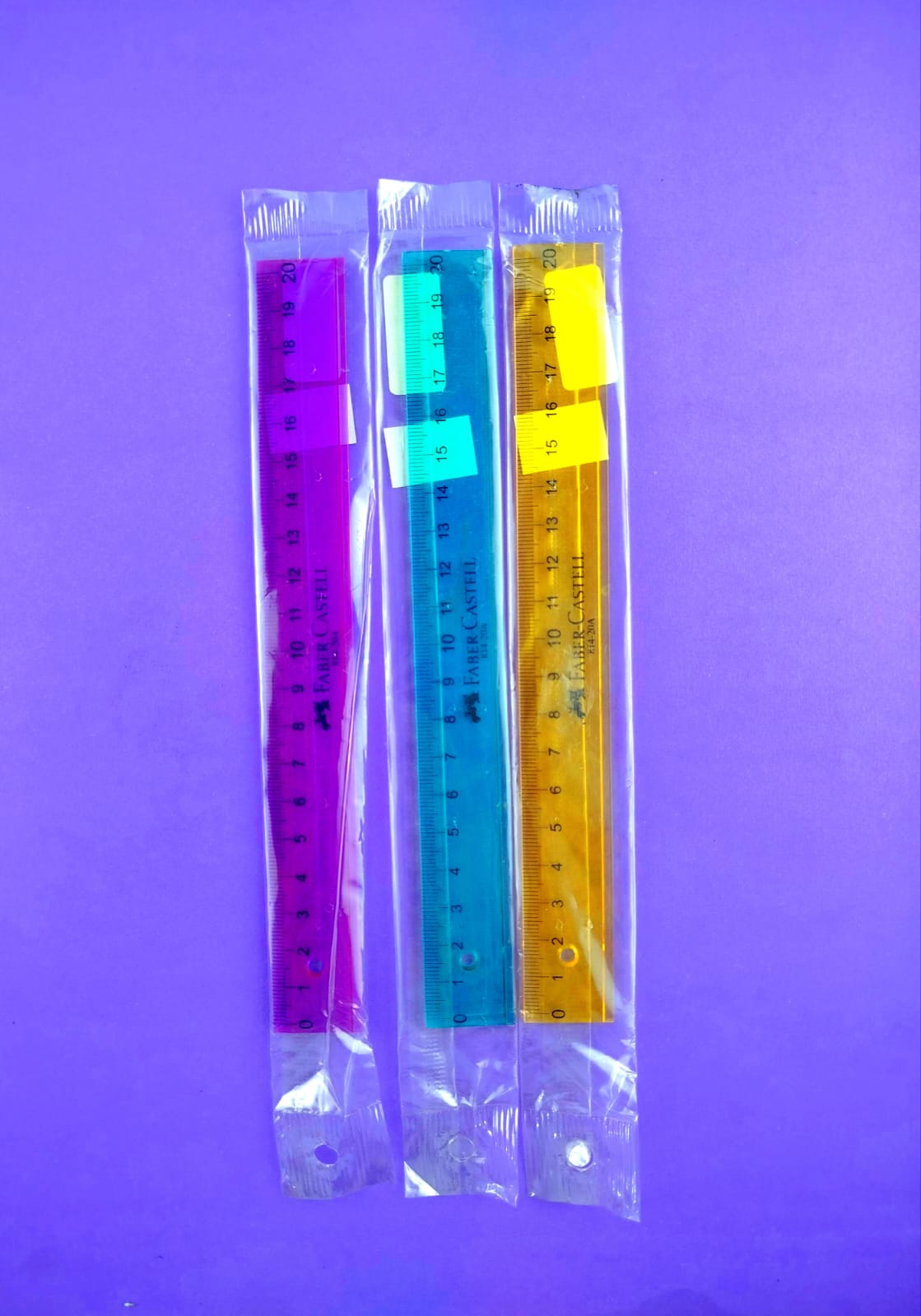 Regla Faber Castell 20CMs by Faber Castell