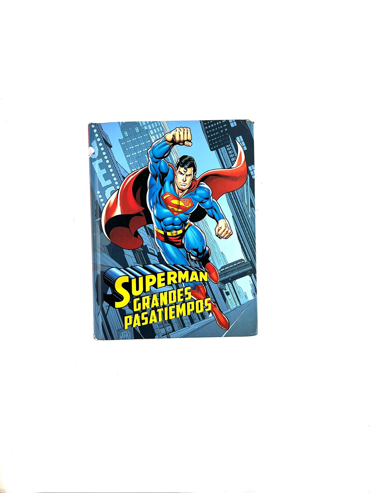Superman grandes pasatiempos by DC comics
