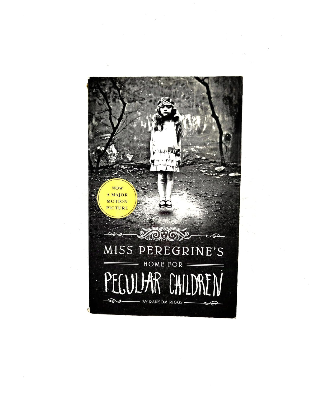 Miss Peregrine's home for peculiar children by Ransom Riggs
