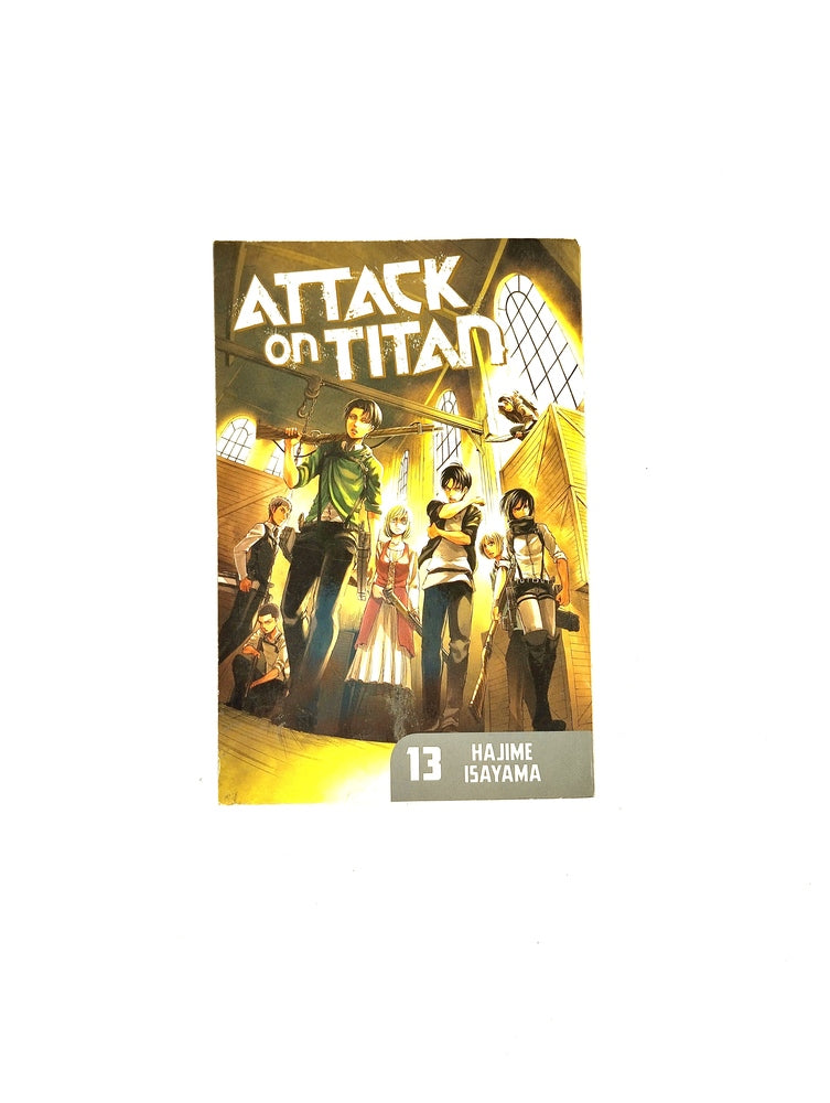 Attack on titan N.13 by Hajime Isayama