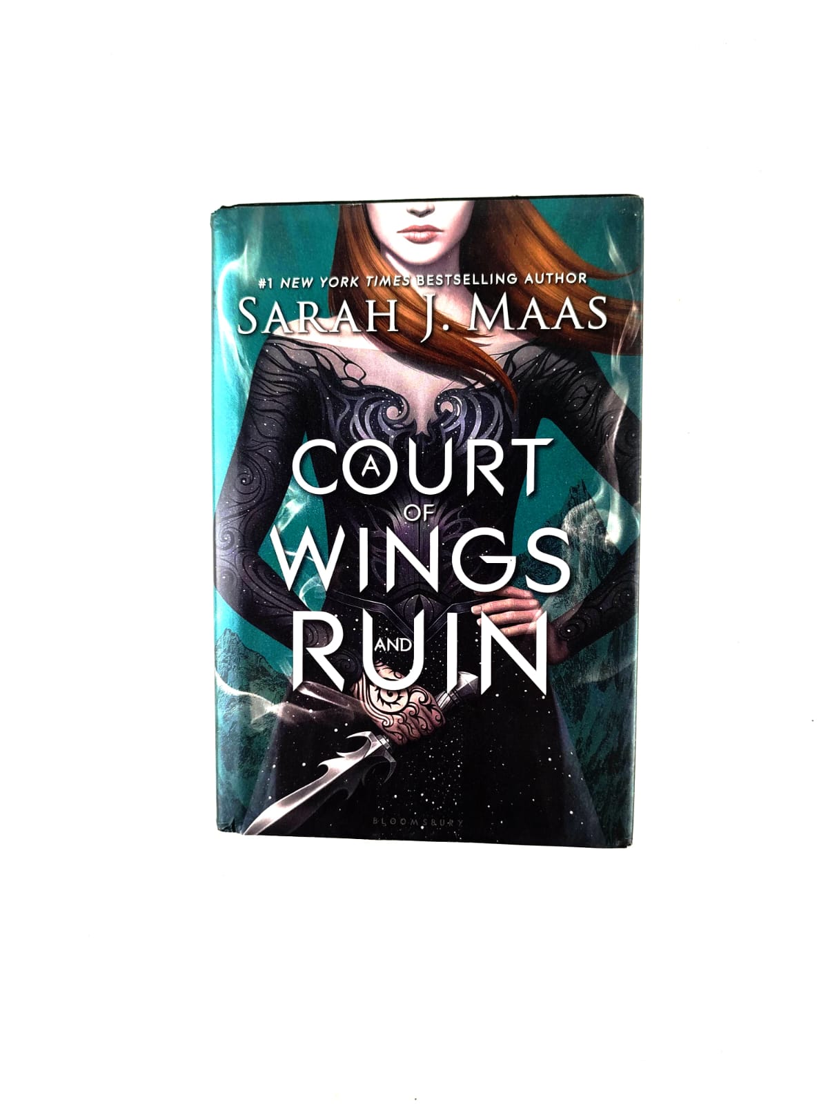 A court of wings and ruin by Sarah J Maas