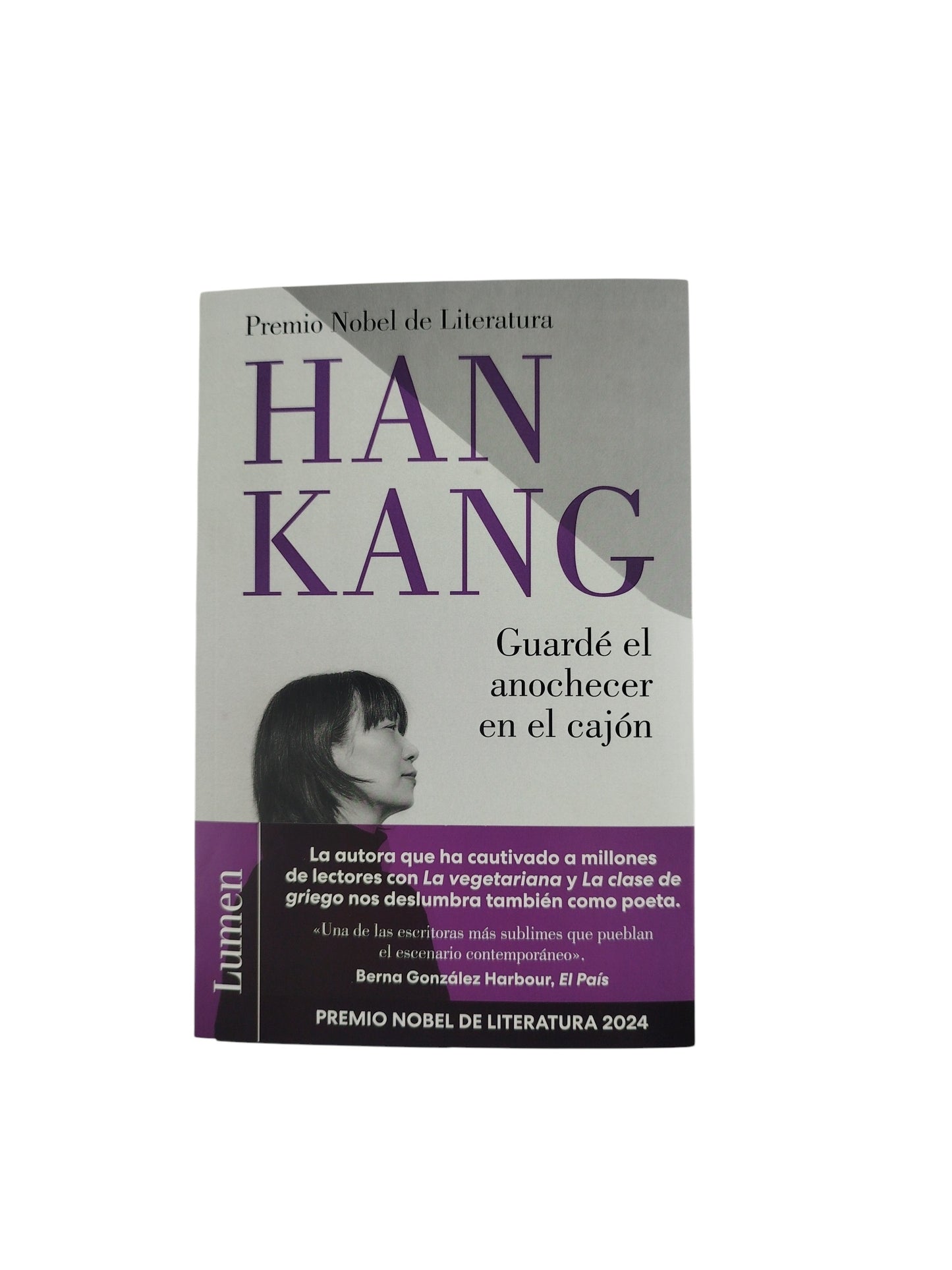 Guardé el anochecer en el cajón by Han Kang