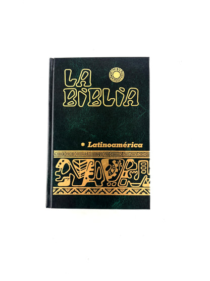 Biblia latinoamérica pequeña tapa dura verde con índice by Latinoamérica