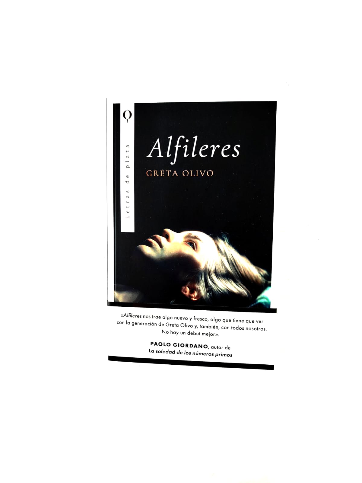 Alfileres by Greta Olivo