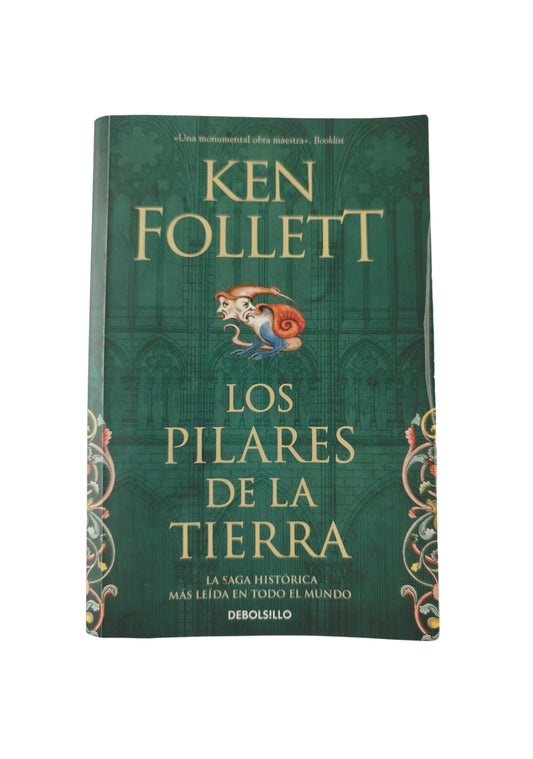 Los Pilares de la tierra by KEN FOLLETT