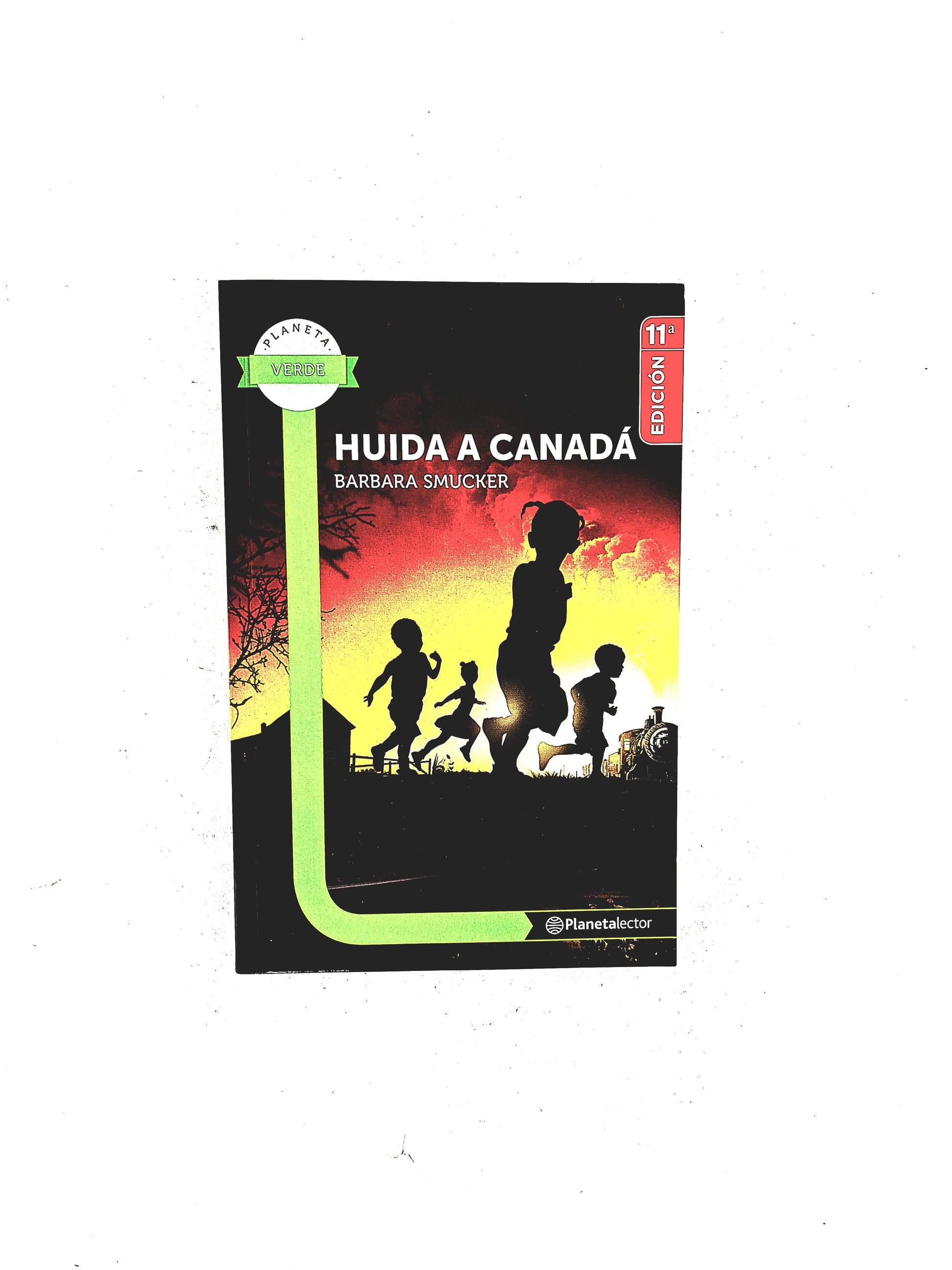 Huida a Canadá by Barbara Smucker
