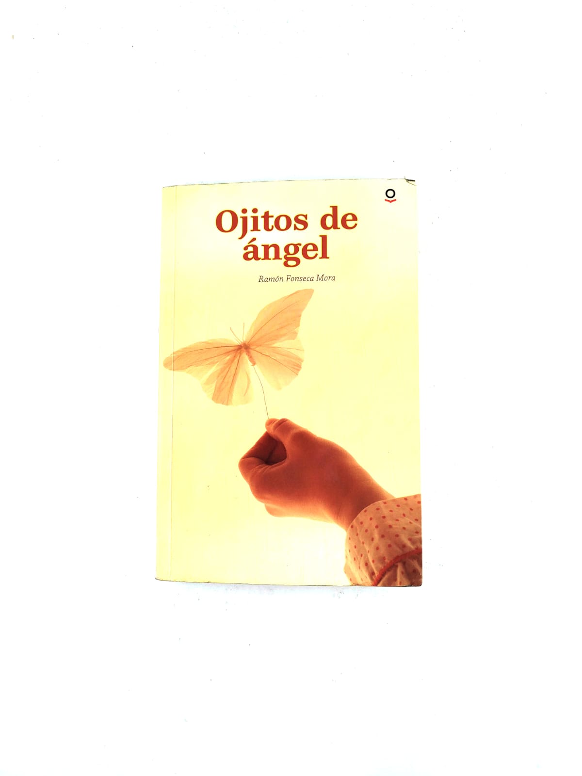 Ojitos de ángel by Ramón Fonseca Mora